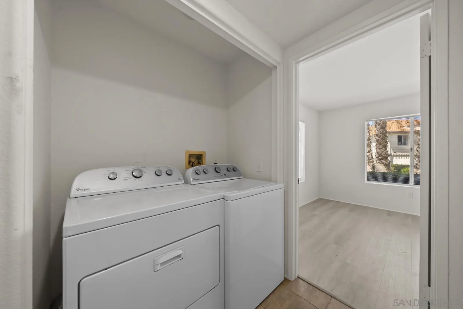 https://cdn.realtyfeed.com/cdn/127/260020752/ad5d74c01096e0aa23226ef1cd8b1a59.webp