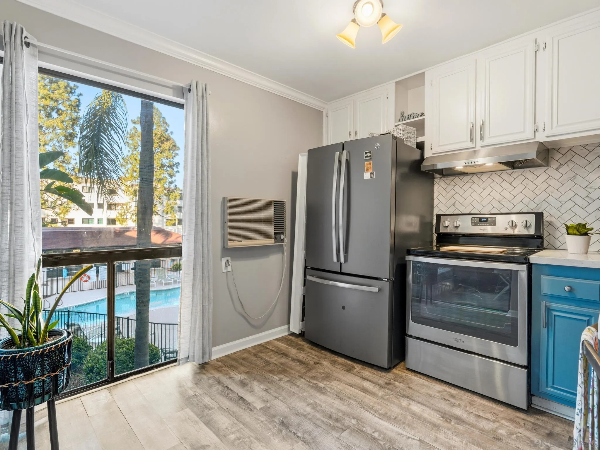 https://cdn.realtyfeed.com/cdn/127/260020760/49816eb9a7d773a8eaf5ab85c15494f6.webp