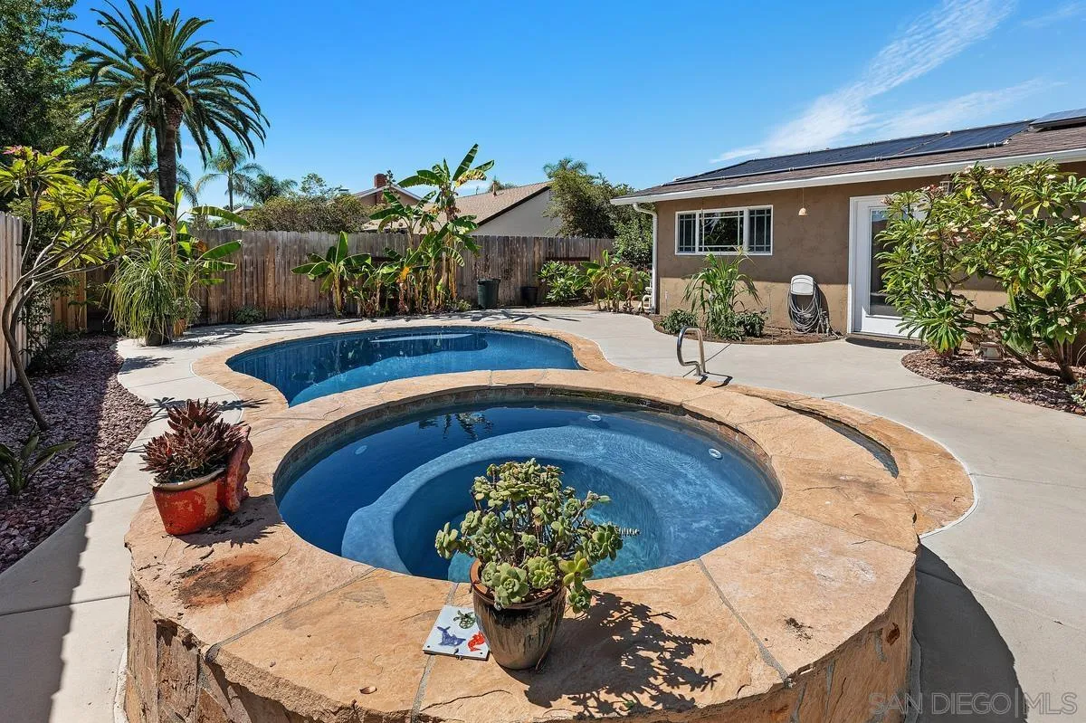 https://cdn.realtyfeed.com/cdn/127/260020761/376eb2eeca83b58c3037f22f1fa899d9.webp