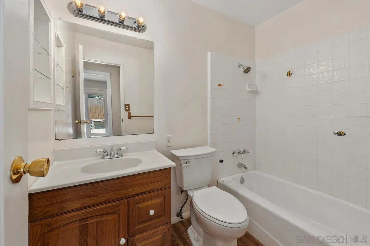 https://cdn.realtyfeed.com/cdn/127/260020761/dacbddbbc4a7a7c026775a9030ceae68.webp