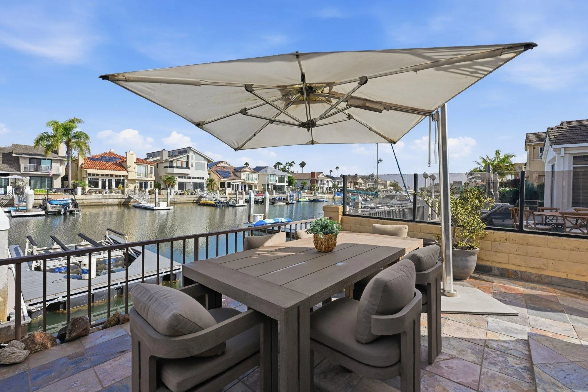 https://cdn.realtyfeed.com/cdn/127/260020767/553d16166711756545e929d8b168e76a.webp