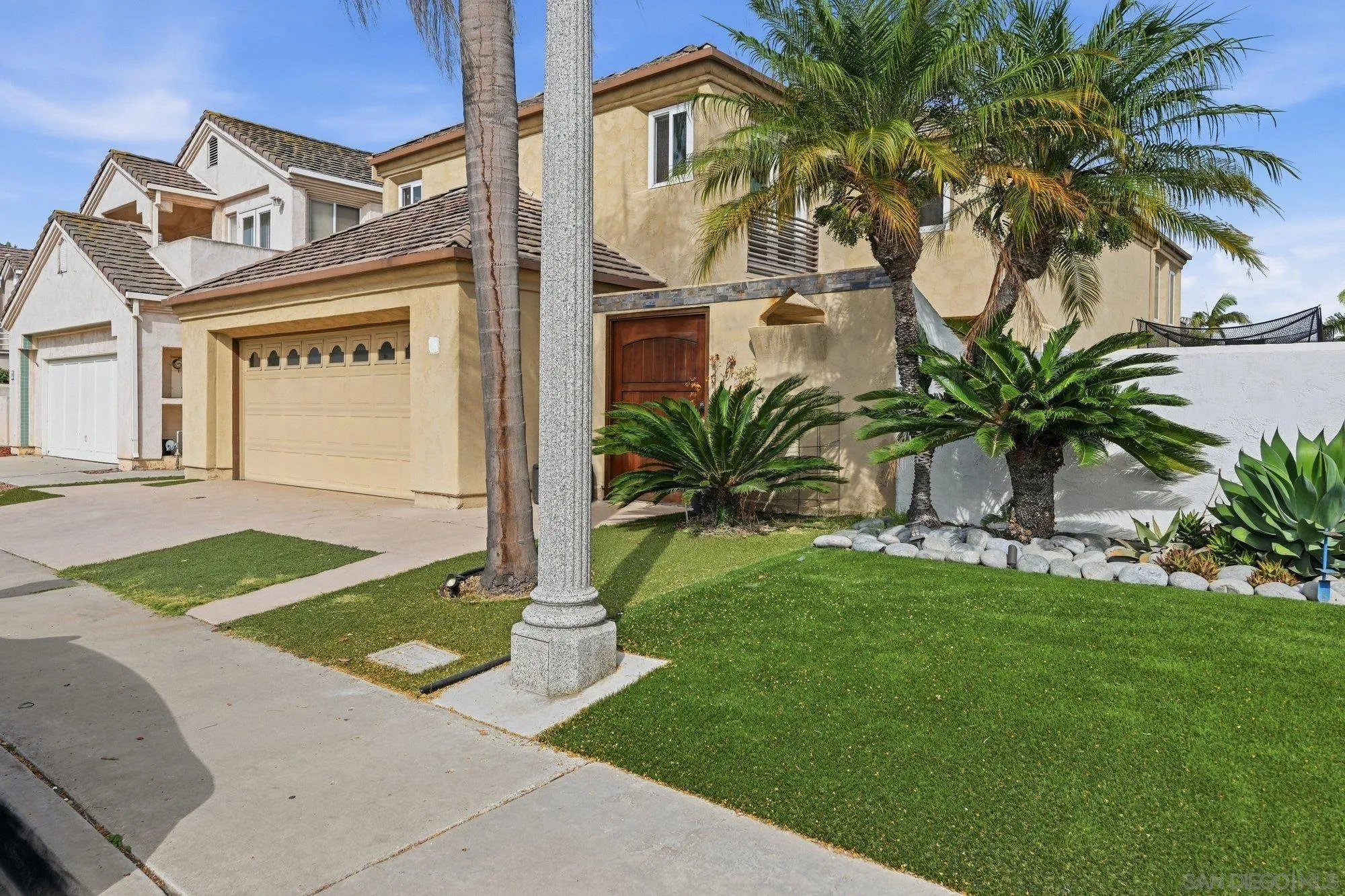 https://cdn.realtyfeed.com/cdn/127/260020767/840706cc2f56102f9e88a5972145b708.webp