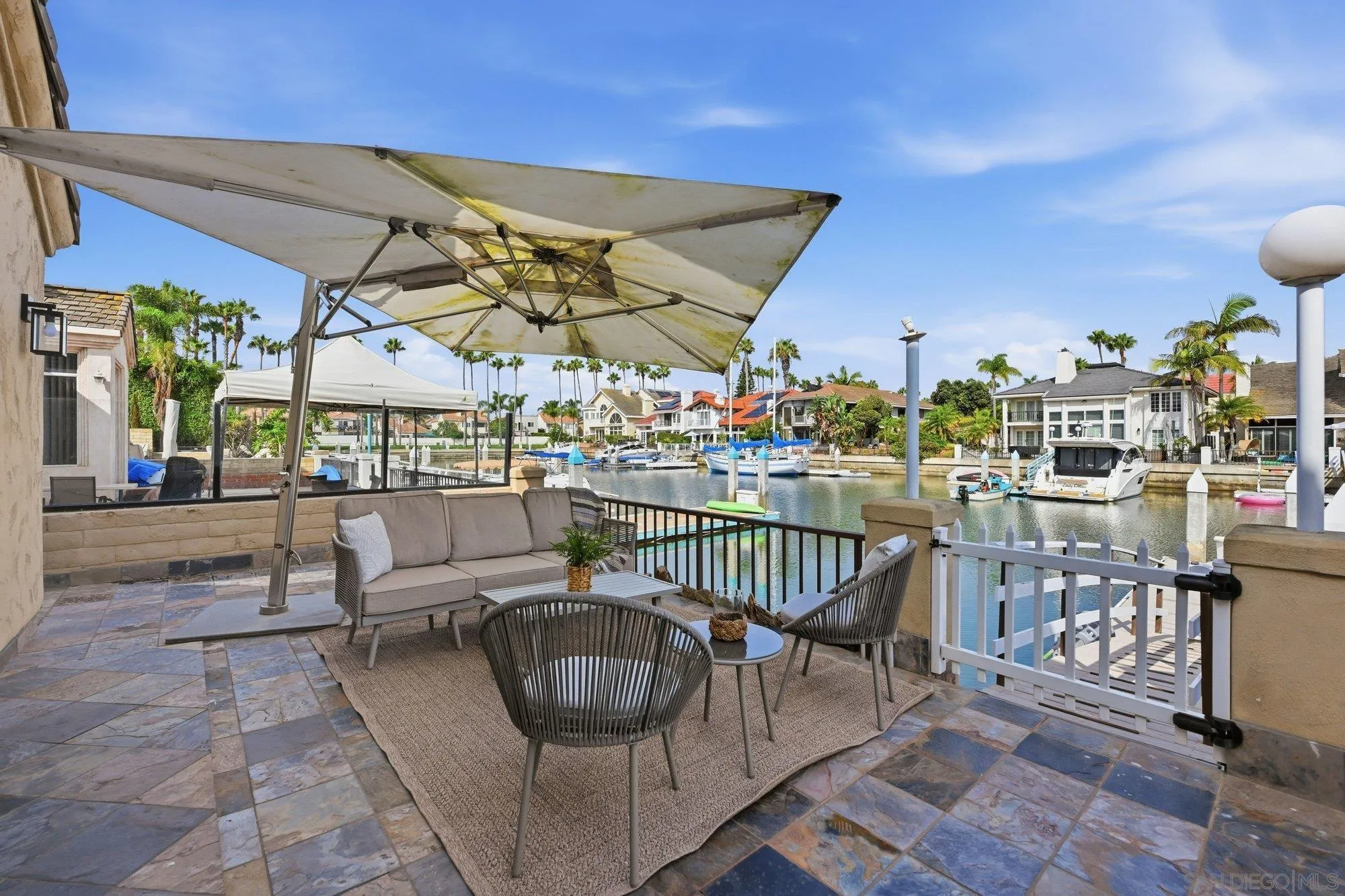 https://cdn.realtyfeed.com/cdn/127/260020767/c7d9307dee087c87c9e2360459052d8b.webp