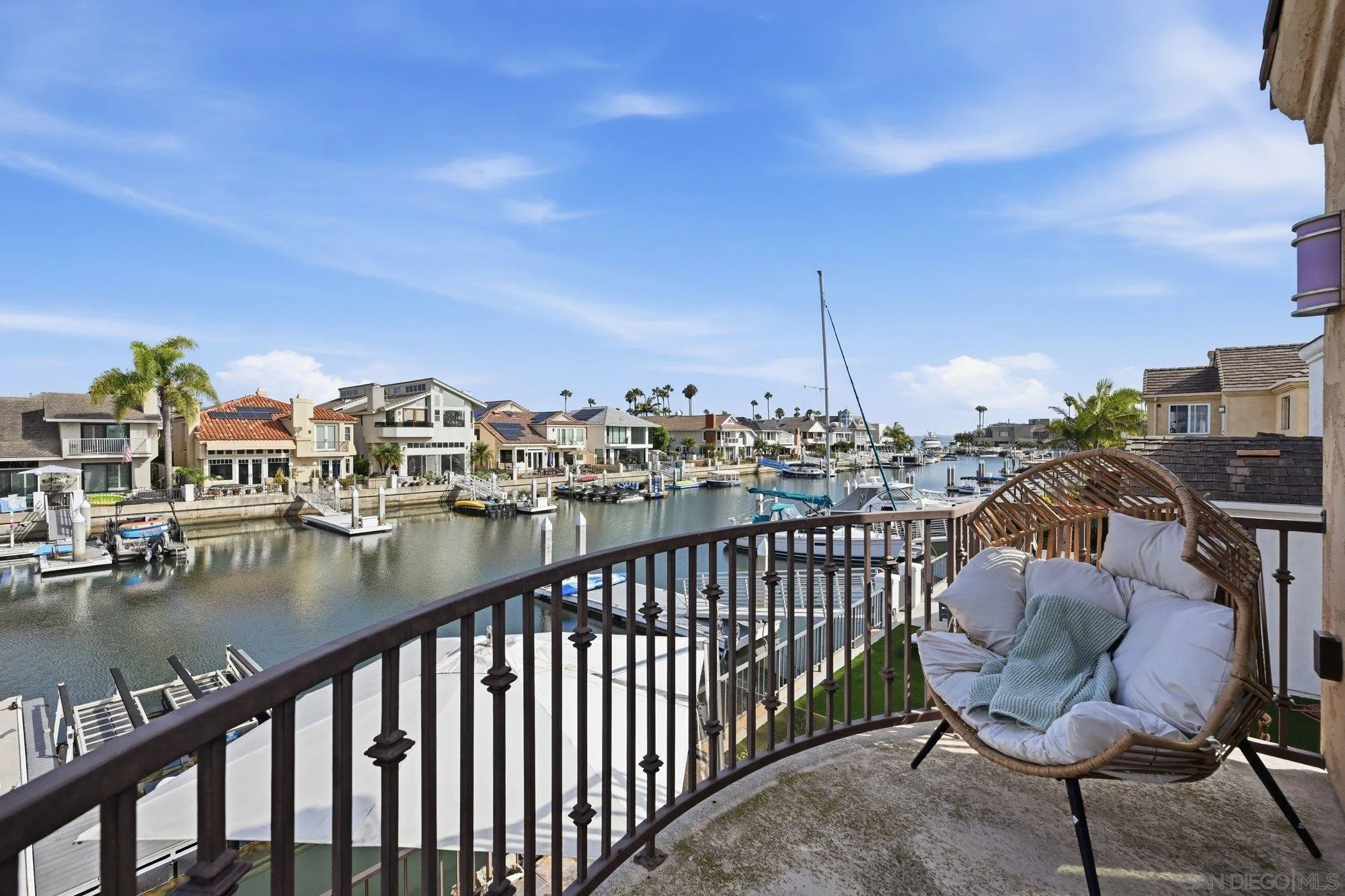 https://cdn.realtyfeed.com/cdn/127/260020767/db66f6db0cccfea5a622a5d4cdb0cb8a.webp