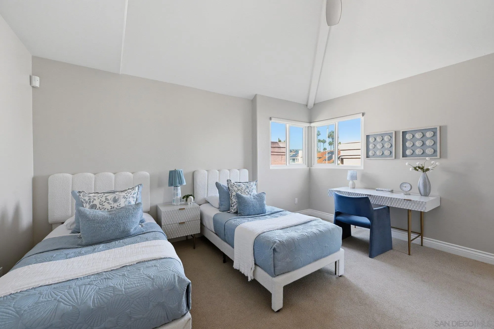 https://cdn.realtyfeed.com/cdn/127/260020767/e094c9de9d40e98019fa8f3cd23dd8b2.webp