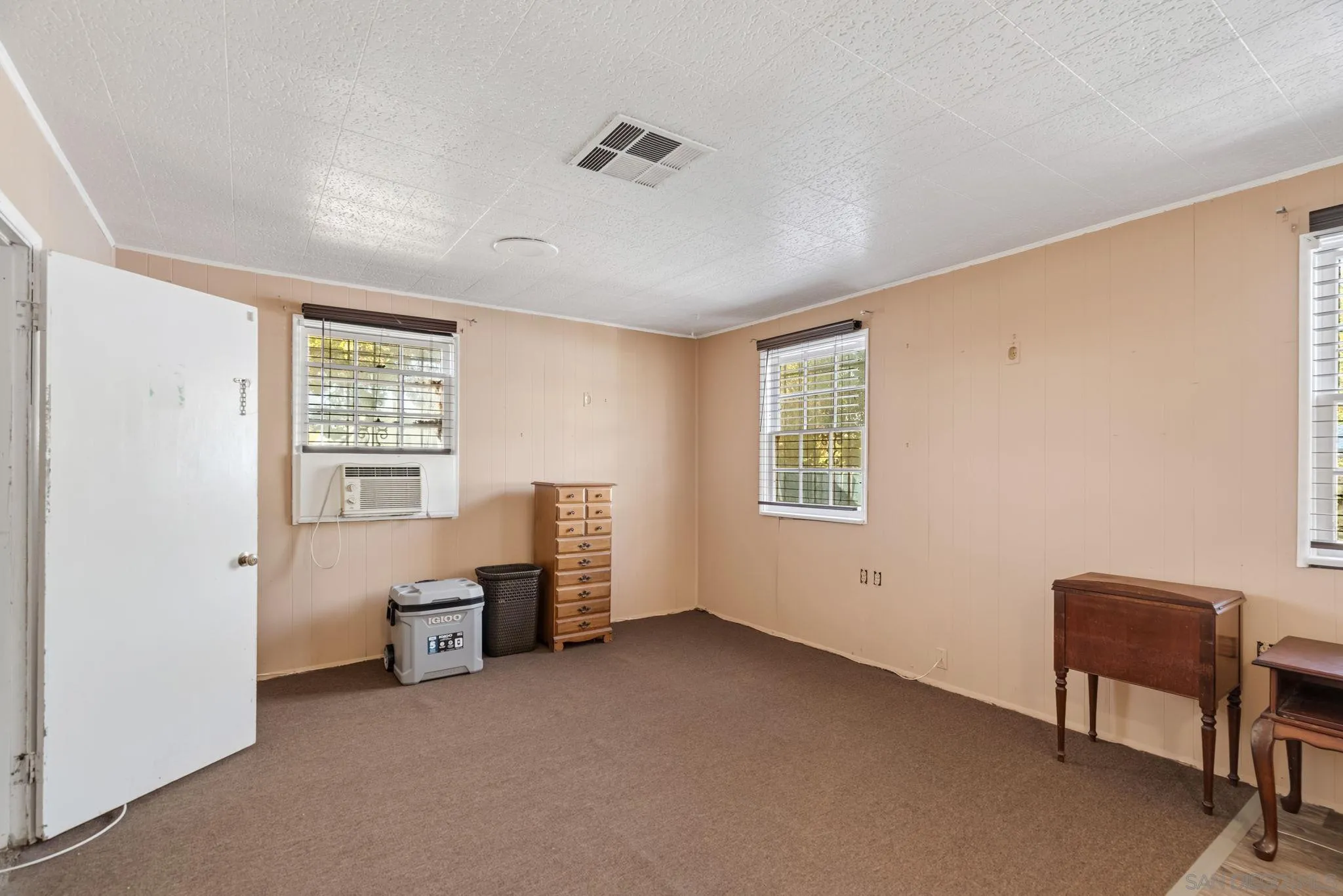 https://cdn.realtyfeed.com/cdn/127/260020777/150b530917510ec8577cb7a2c07b776c.webp