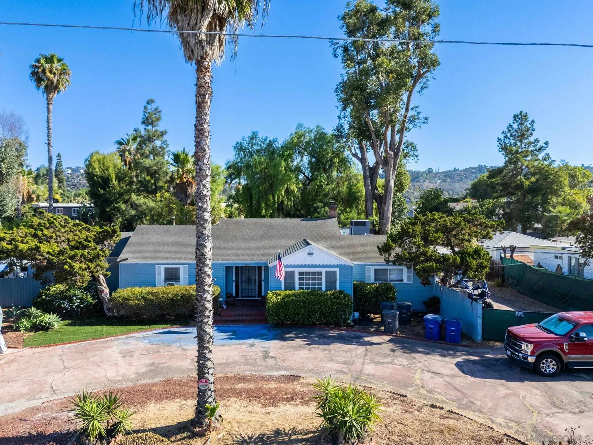 https://cdn.realtyfeed.com/cdn/127/260020777/38ef93a3ef5b386539707e436a3c6e0b.webp
