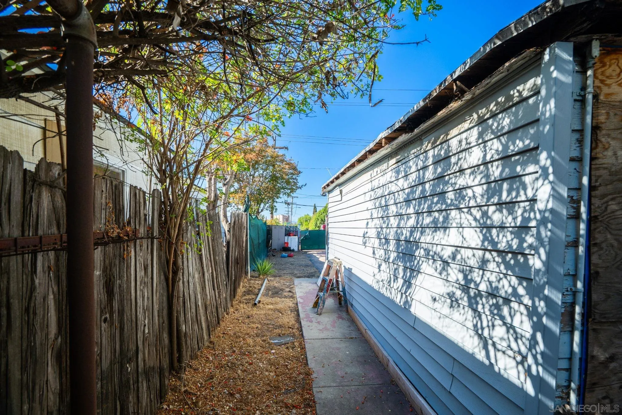 https://cdn.realtyfeed.com/cdn/127/260020777/45984f6e27bf652f30f0ee87e5fb79c3.webp