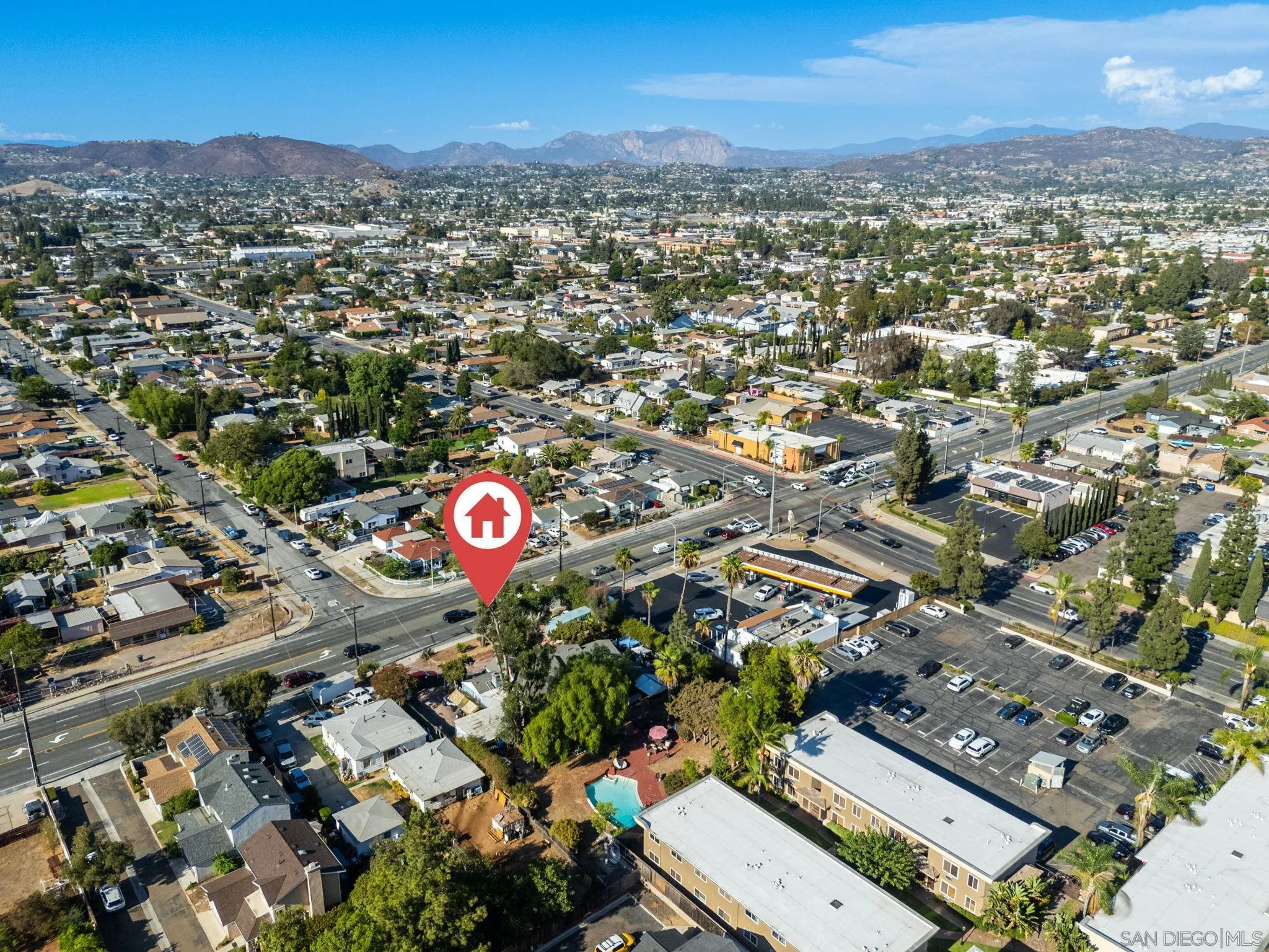 https://cdn.realtyfeed.com/cdn/127/260020777/9f1423c397c0808a876bc17208a7b36a.webp