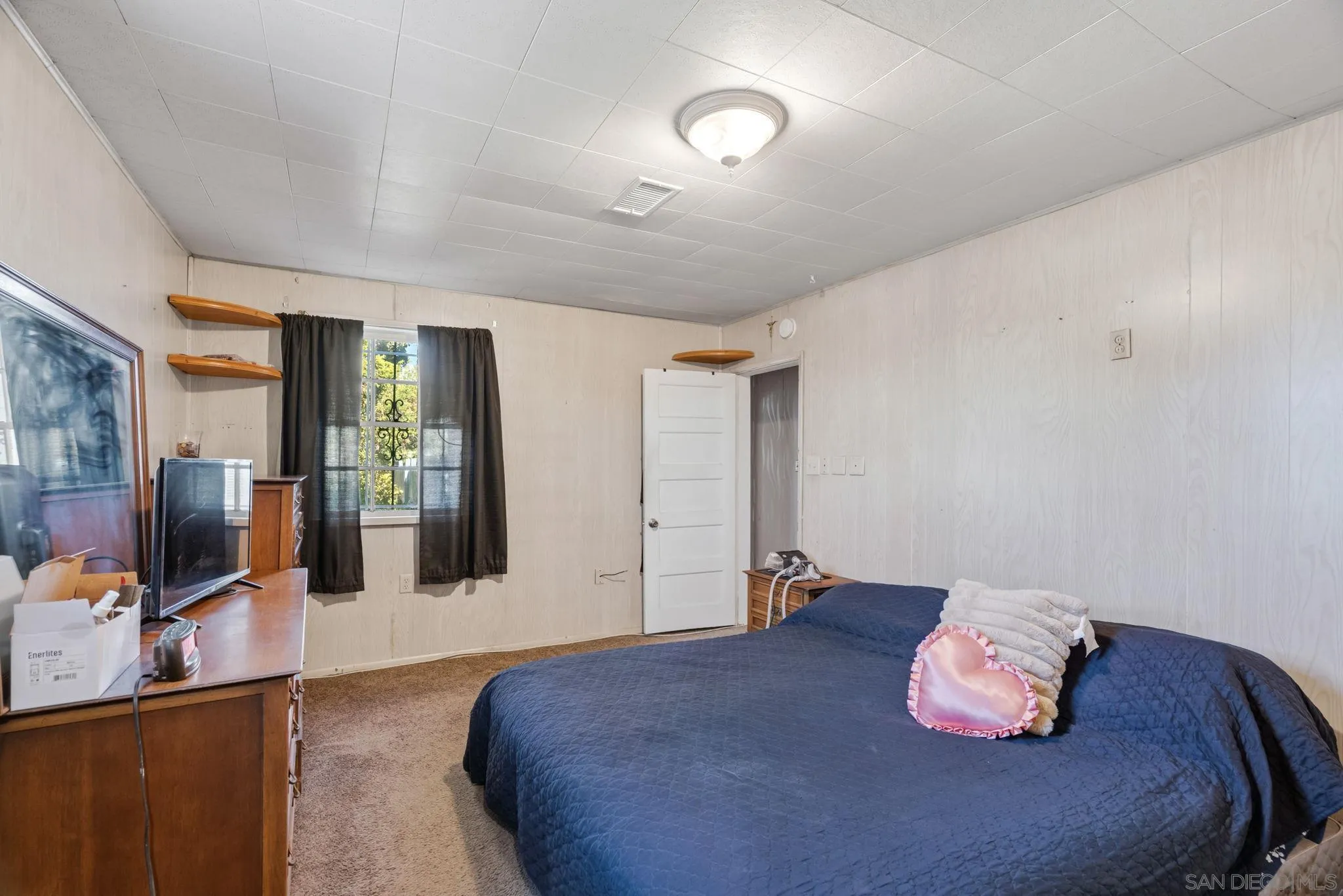 https://cdn.realtyfeed.com/cdn/127/260020777/a0f6271d3eee153a45e00880e44482fb.webp