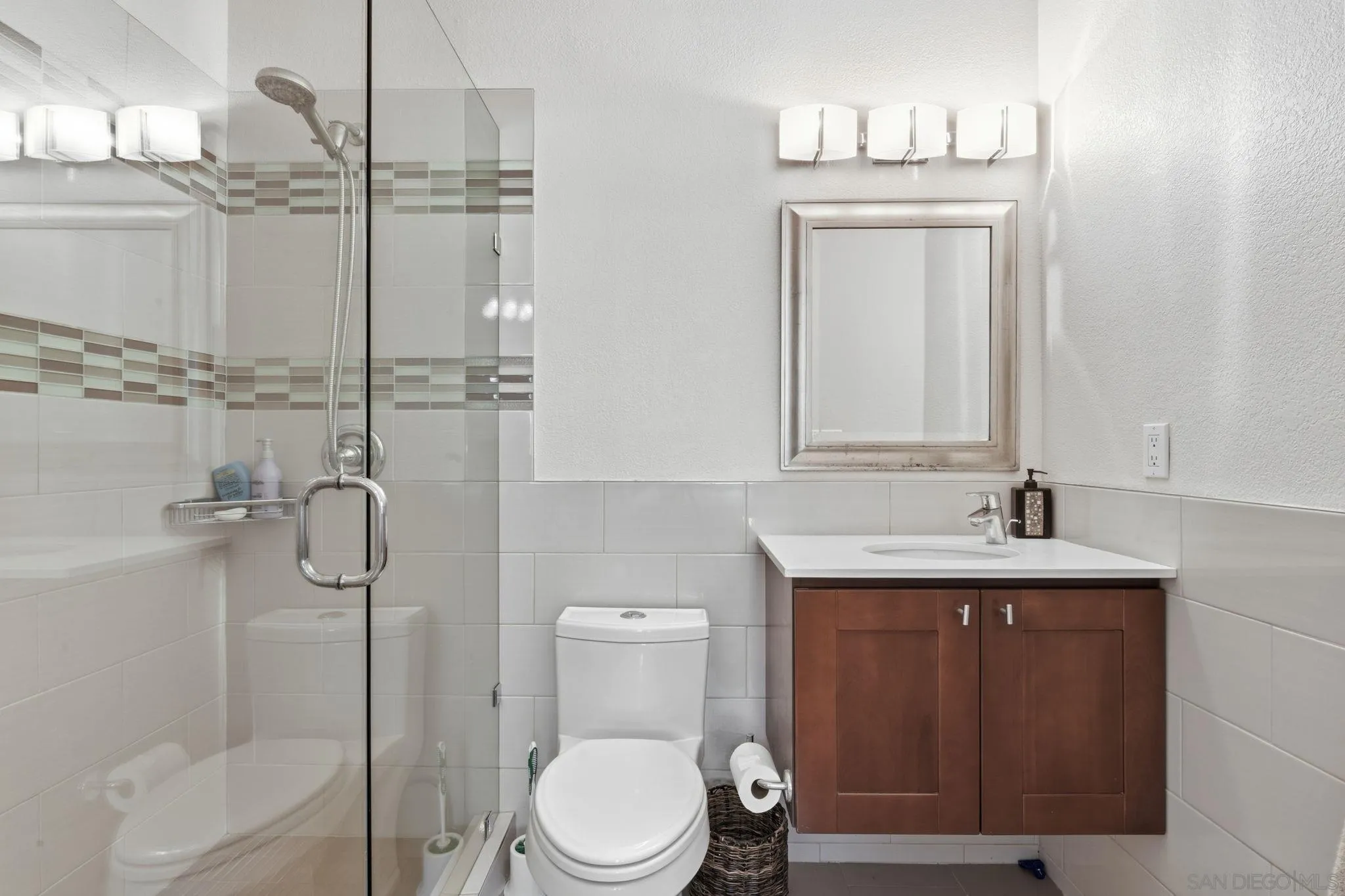 https://cdn.realtyfeed.com/cdn/127/260020786/0c04e69b6fca88c53441d74d66fe4985.webp