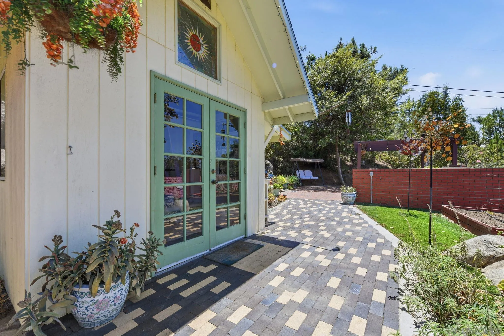 https://cdn.realtyfeed.com/cdn/127/260020786/25f0b5e0b26a0e224907bfdad4e42a57.webp