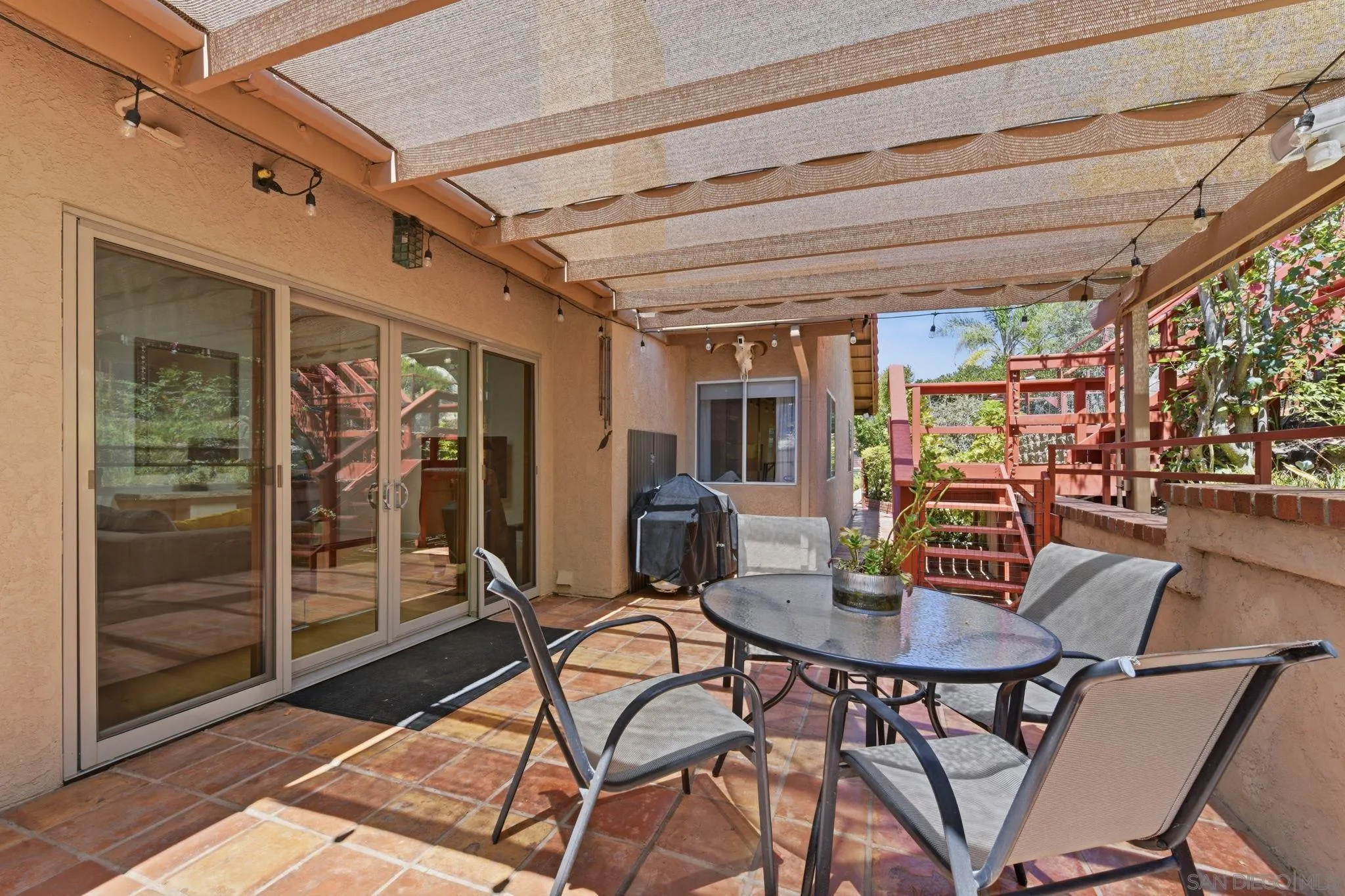 https://cdn.realtyfeed.com/cdn/127/260020786/3a22b1641adbd537559bd0f6bd849d19.webp