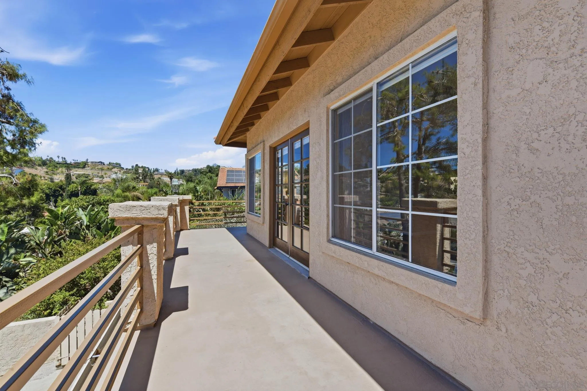 https://cdn.realtyfeed.com/cdn/127/260020786/65b2820855b1904611cc8757c9617462.webp