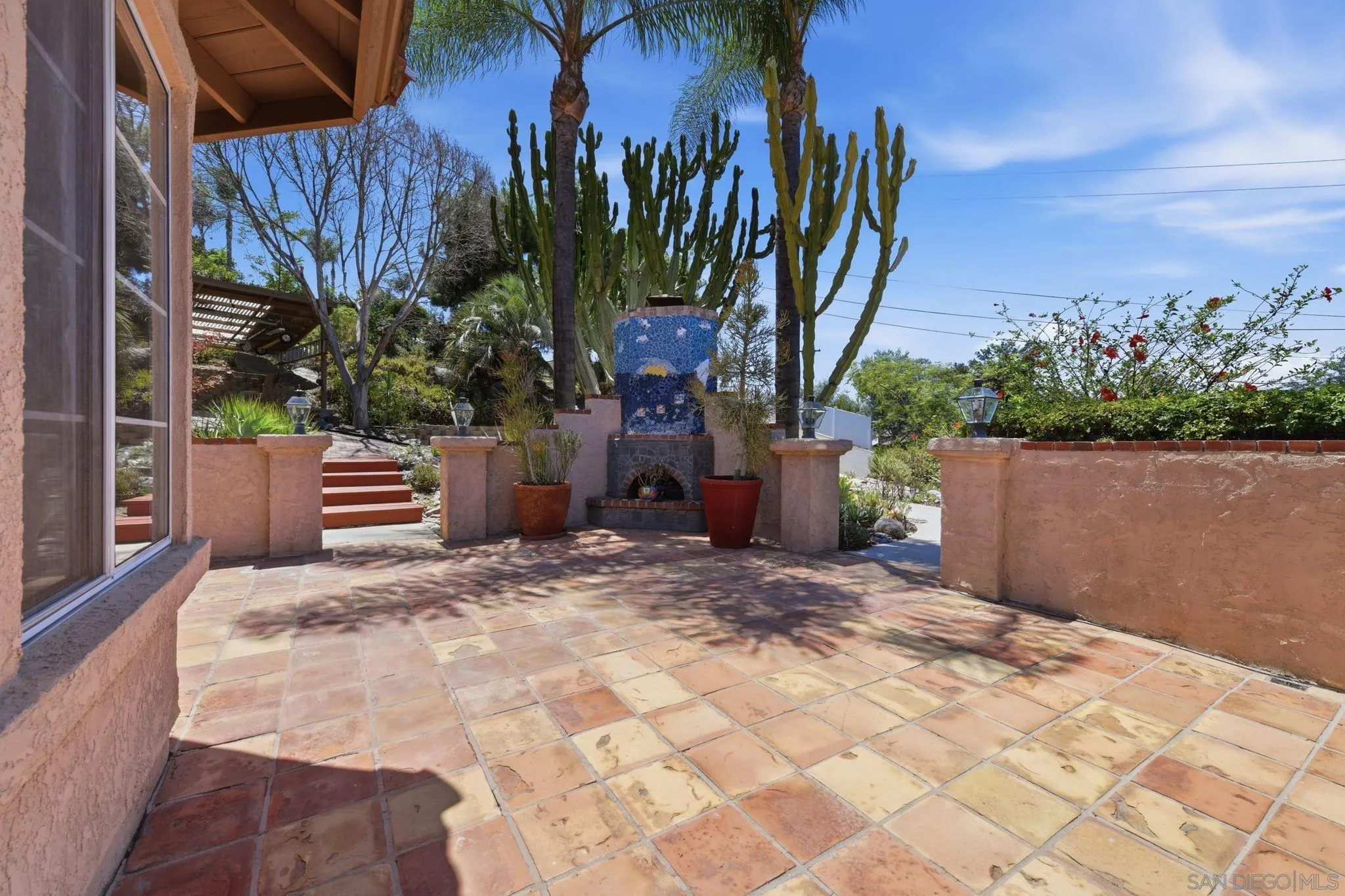 https://cdn.realtyfeed.com/cdn/127/260020786/d20c2d72c450b3c51cb5474ef4d4ae7d.webp