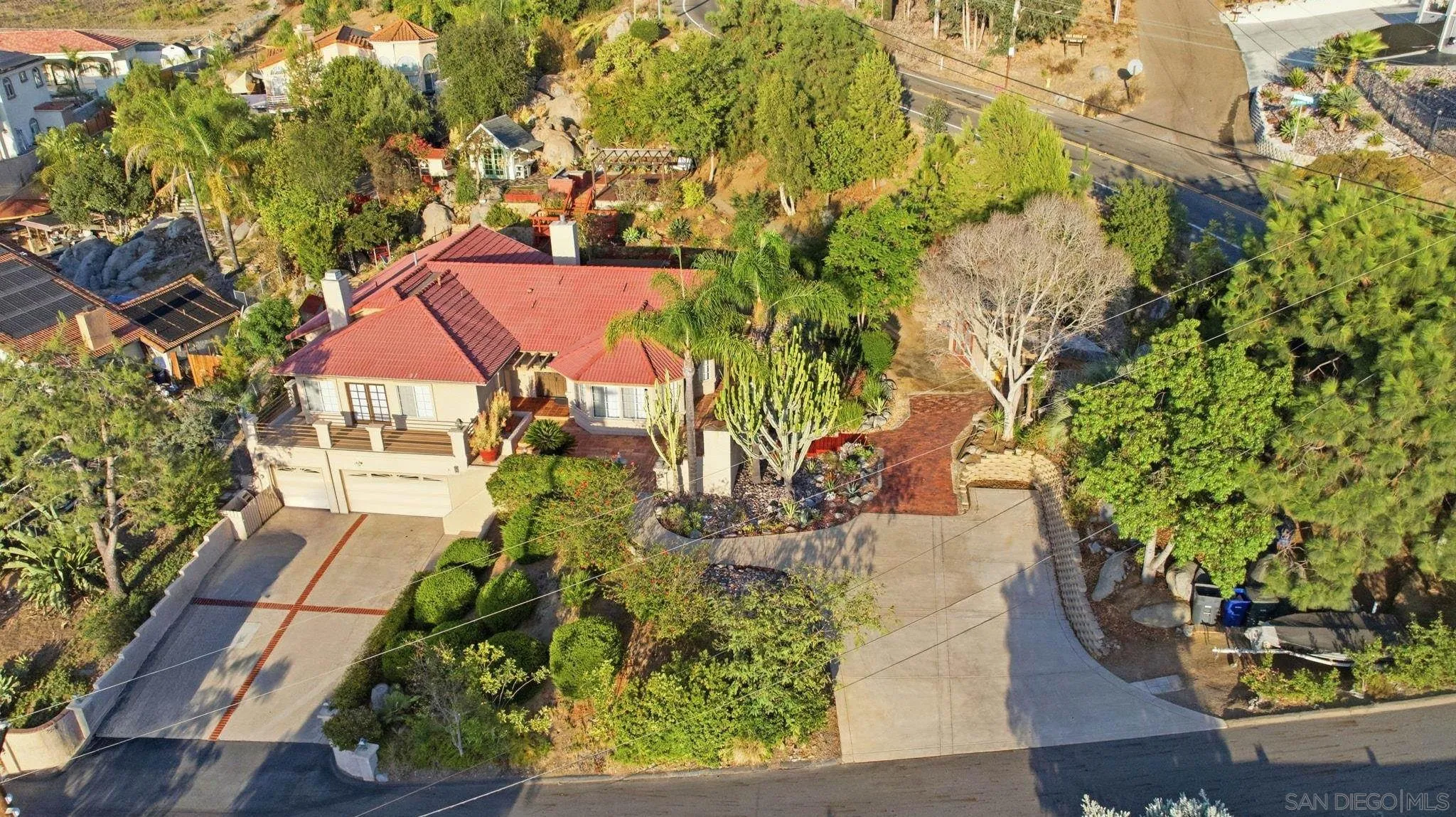 https://cdn.realtyfeed.com/cdn/127/260020786/f4be4d9b91422f1017a1cfc295c995c6.webp