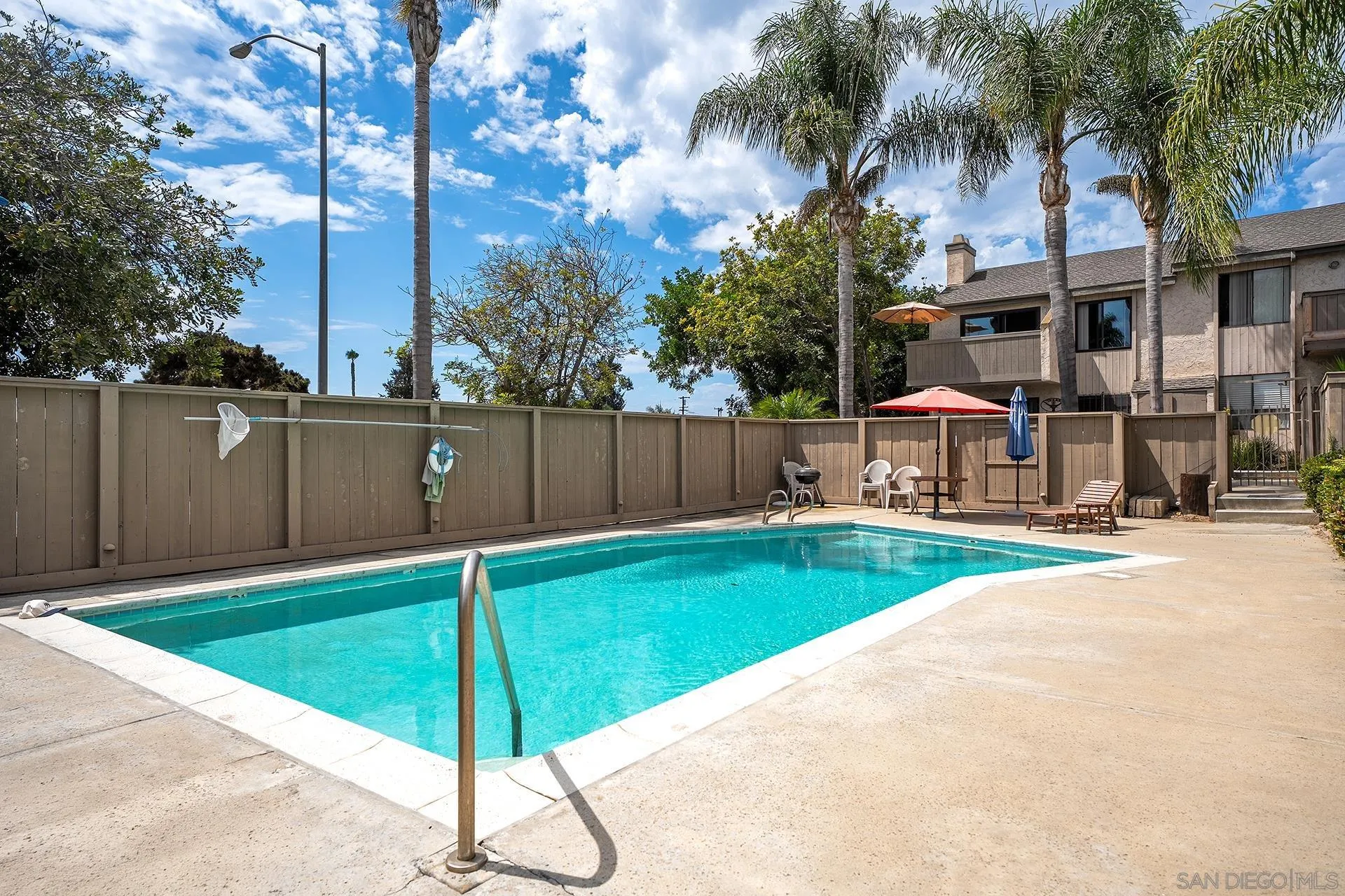 https://cdn.realtyfeed.com/cdn/127/260020787/2beb307ffcb190df653fe182f32b4cdd.webp