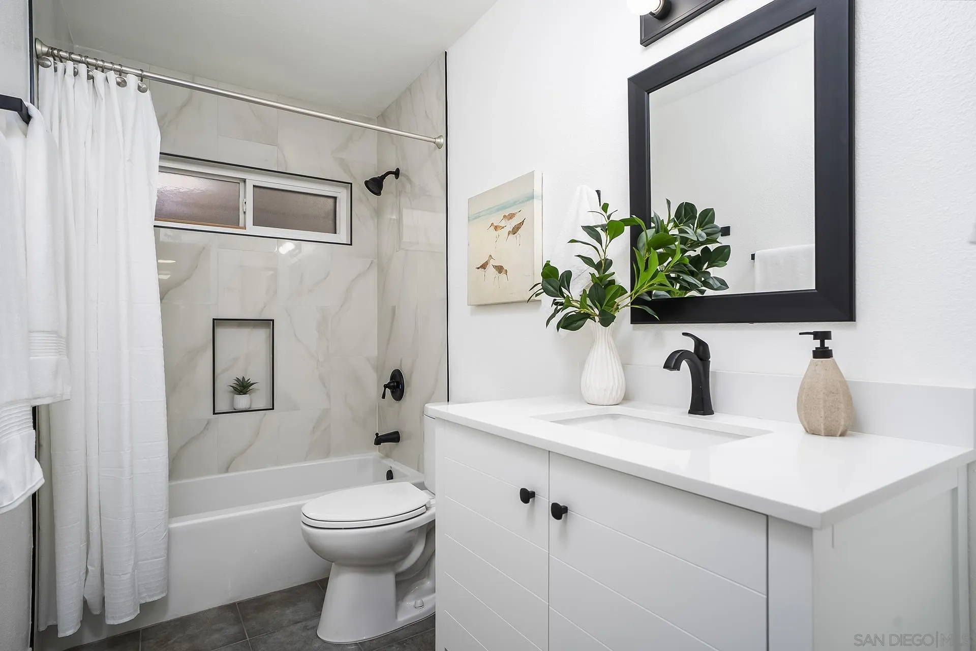 https://cdn.realtyfeed.com/cdn/127/260020787/6aebd61baa17f6097f9db1c443467fb7.webp