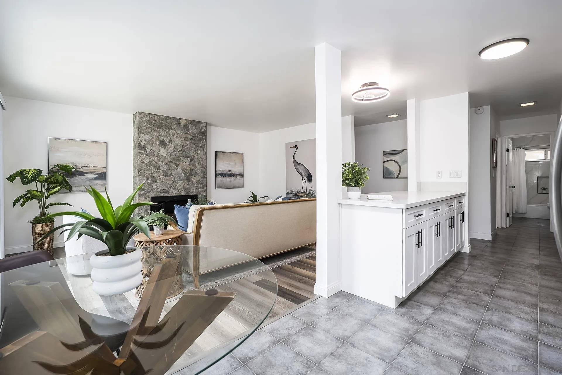 https://cdn.realtyfeed.com/cdn/127/260020787/df9255abb106da639d613360af2c8bce.webp