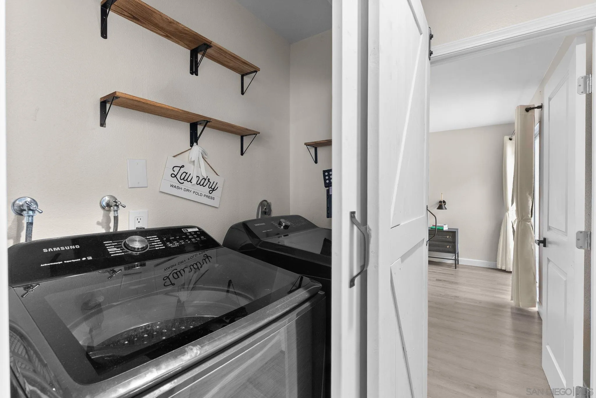 https://cdn.realtyfeed.com/cdn/127/260020797/3bd90ee65d90776765c2718881f38ae7.webp