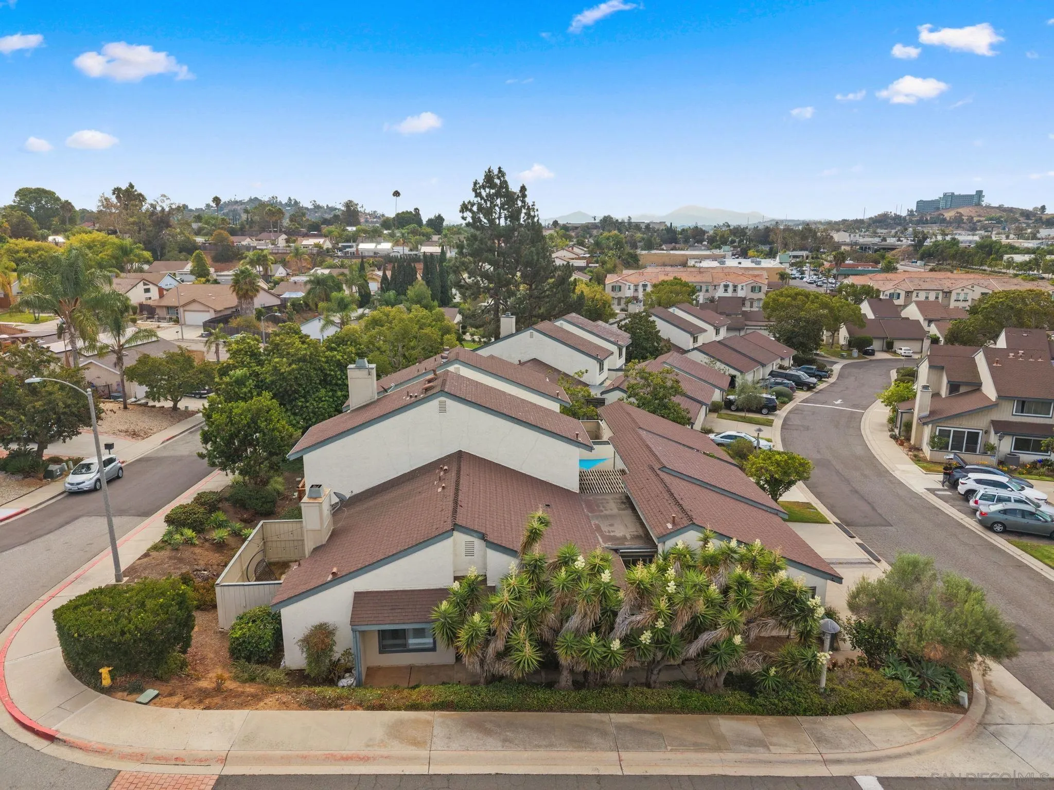 https://cdn.realtyfeed.com/cdn/127/260020797/8745261b767875748b5034579137389e.webp