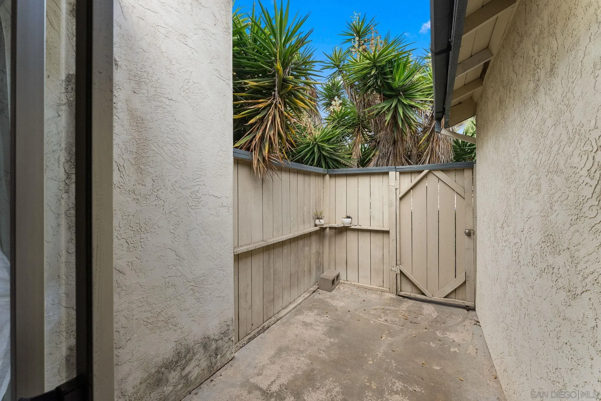 https://cdn.realtyfeed.com/cdn/127/260020797/bd9b727f98656bd2fd5d3e6018465ad9.webp