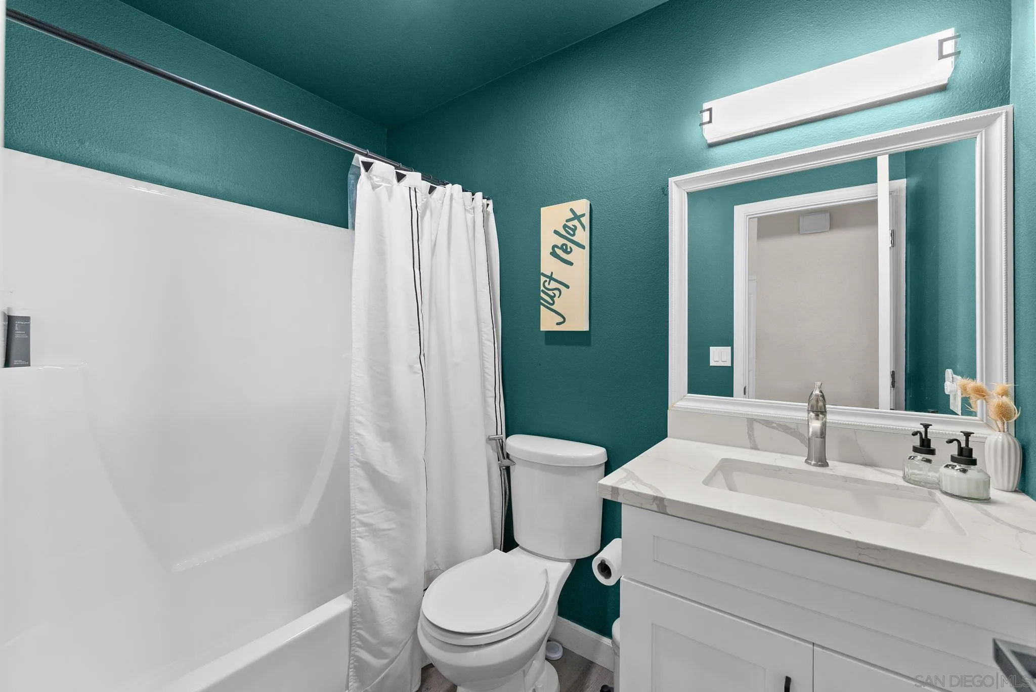 https://cdn.realtyfeed.com/cdn/127/260020797/d39223f557e801dd8e463fb98b3935c9.webp