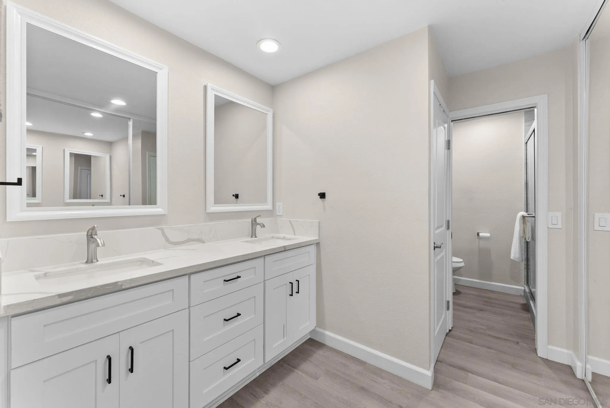 https://cdn.realtyfeed.com/cdn/127/260020797/e230ec1a3e812ee027c3ab66a9d67672.webp