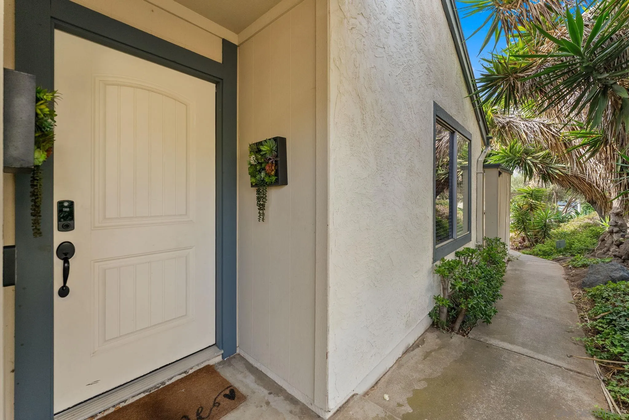 154 Cerco Rosado, San Marcos, CA 92069 - Photo 3 of 36, San Marcos, CA