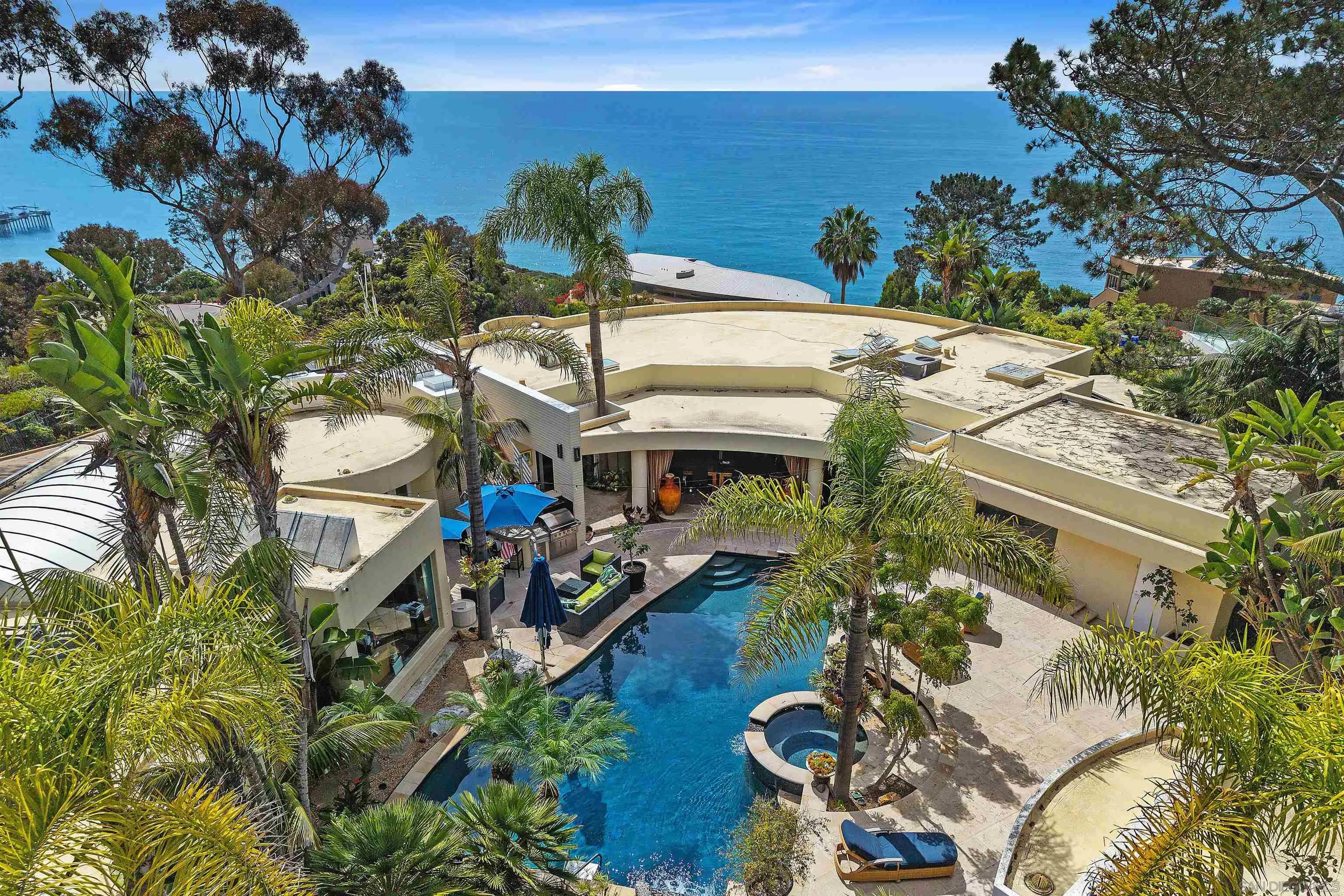 https://cdn.realtyfeed.com/cdn/127/260020799/5118fb3368930519156b725c95b127ae.webp