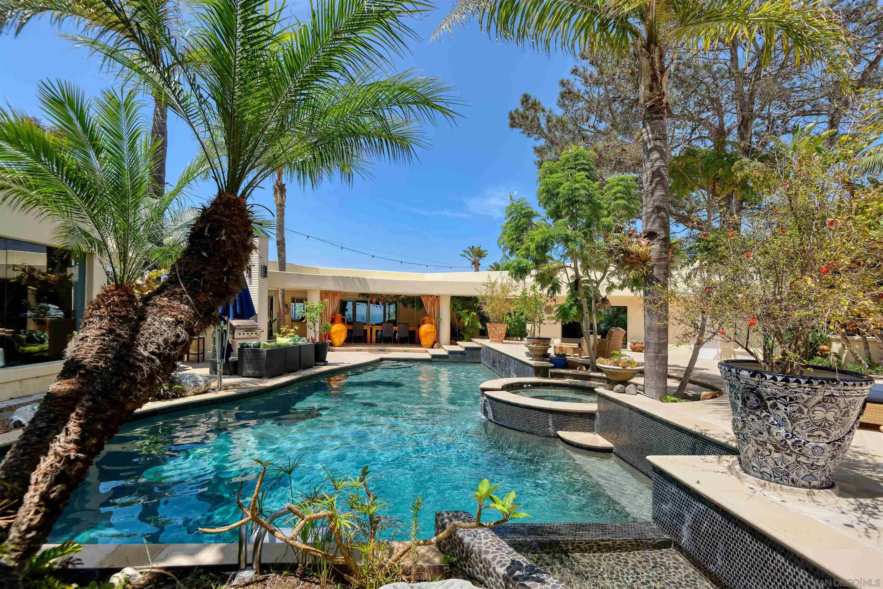 https://cdn.realtyfeed.com/cdn/127/260020799/afbd6790cfc7fe6f0e2869832c7fb448.webp