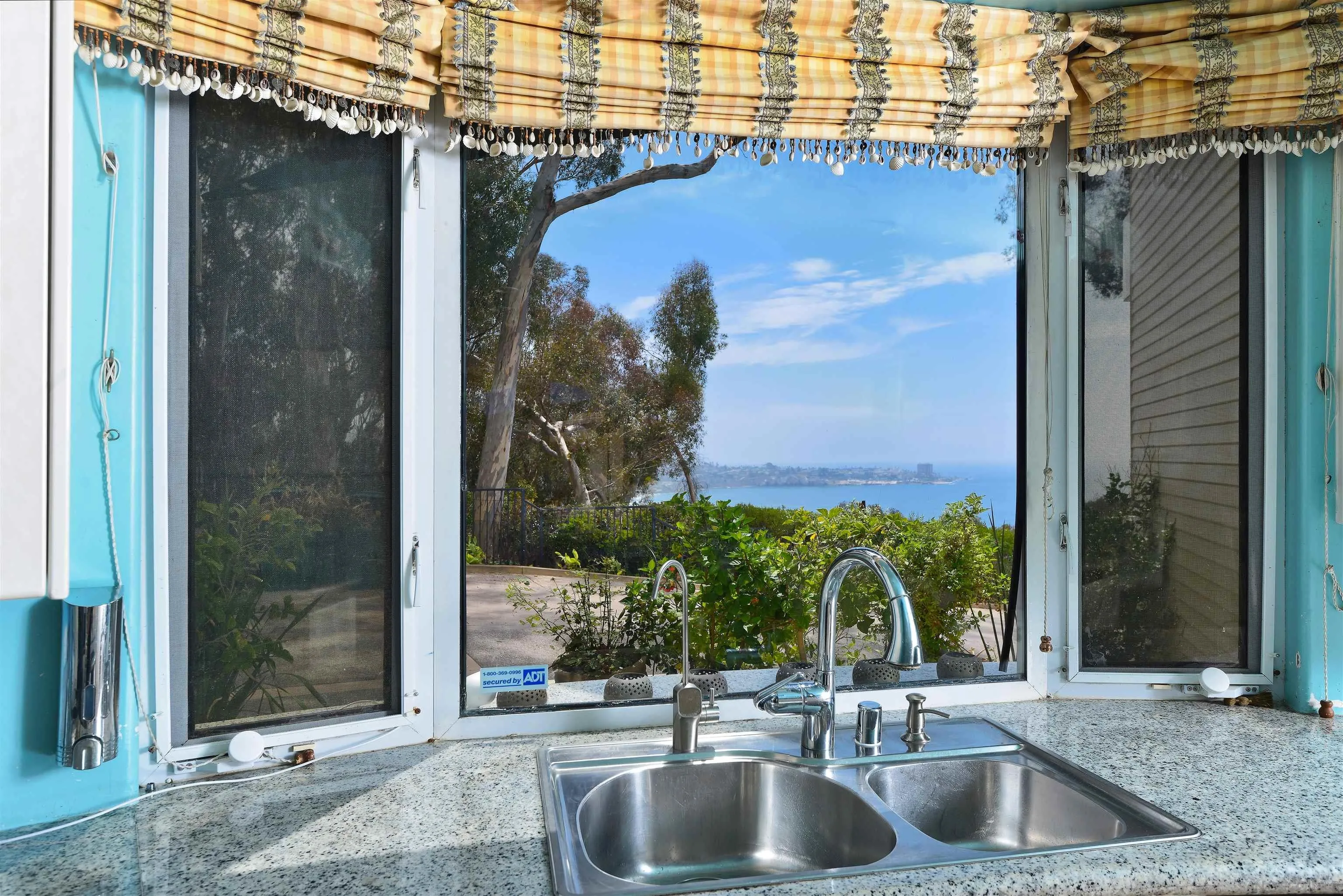 https://cdn.realtyfeed.com/cdn/127/260020799/ecee05c80c52feb640002824a2a95a85.webp