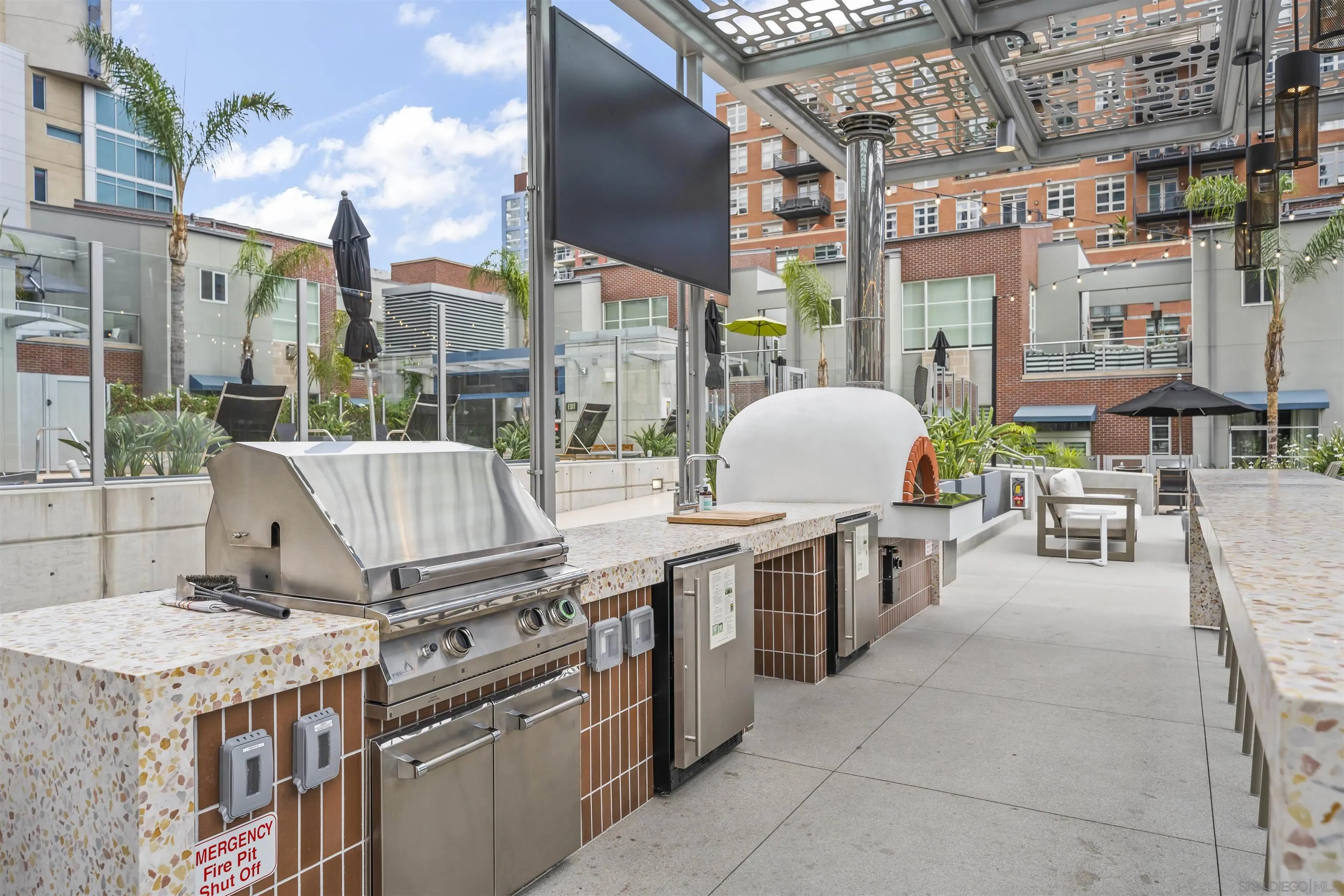 https://cdn.realtyfeed.com/cdn/127/260020802/2aa839be2af96044923f2b4bb528aefe.webp