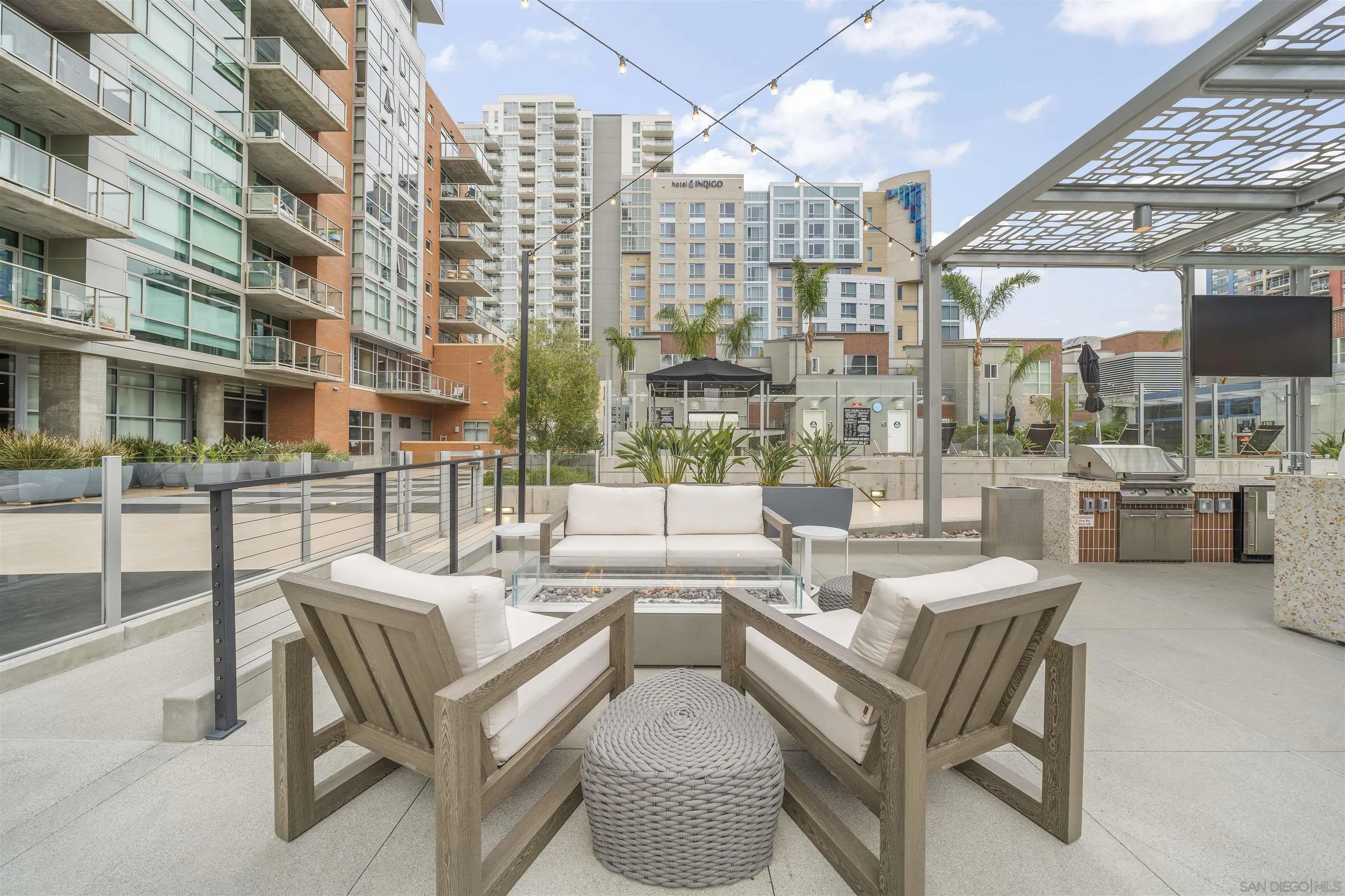 https://cdn.realtyfeed.com/cdn/127/260020802/d37ef502dcfddefe21d60d86e96714c9.webp
