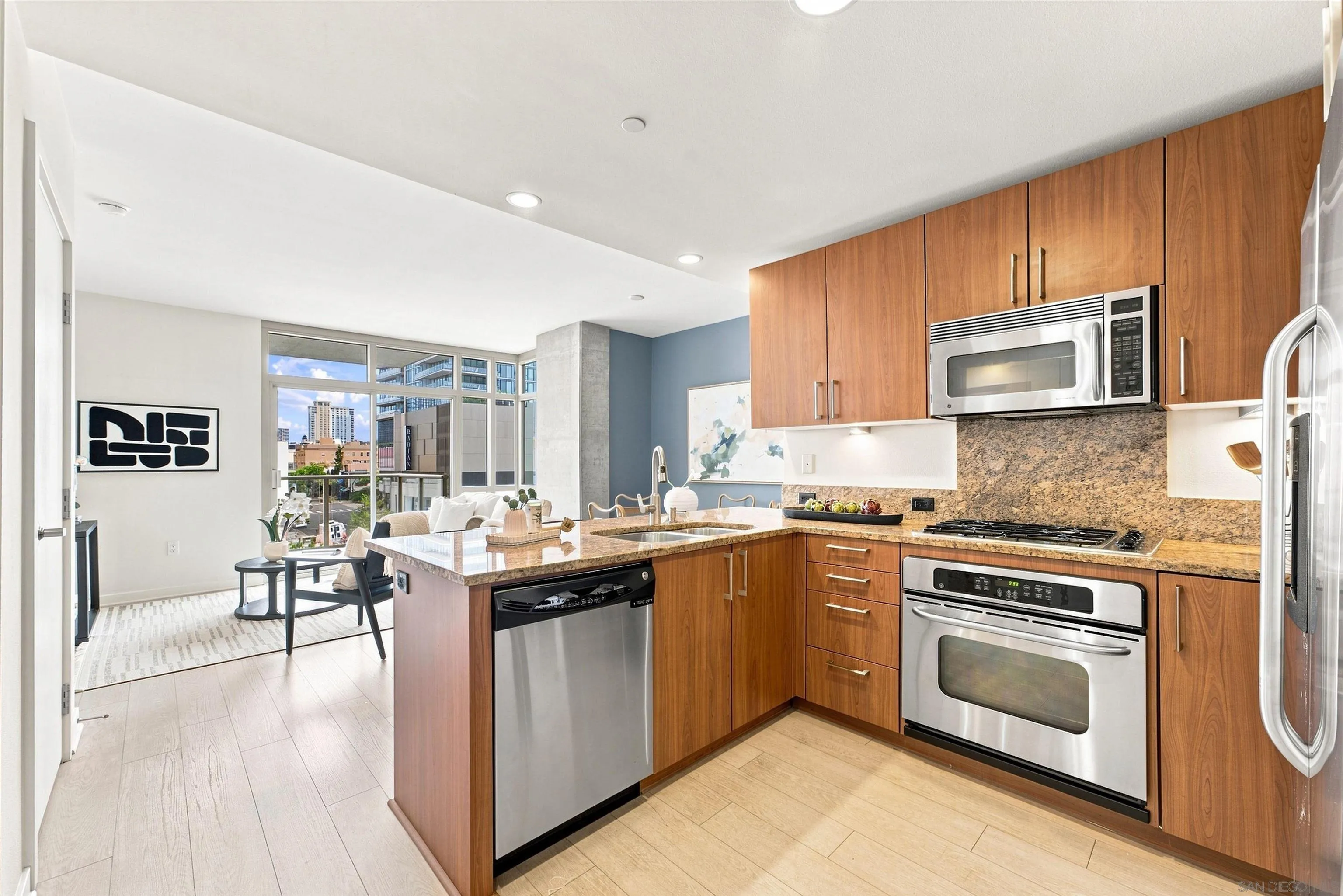 https://cdn.realtyfeed.com/cdn/127/260020802/f3ffd859b513ea7cea700e0fb5674dd0.webp