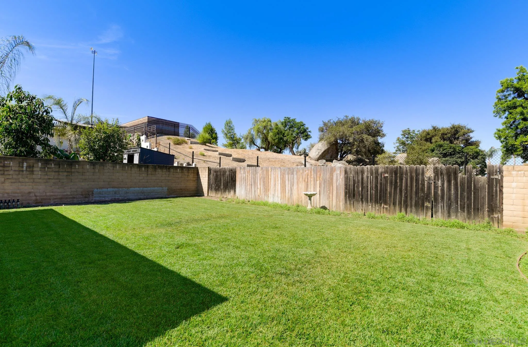 https://cdn.realtyfeed.com/cdn/127/260020805/007e2253c7ff4175dc6891c39f5510b5.webp