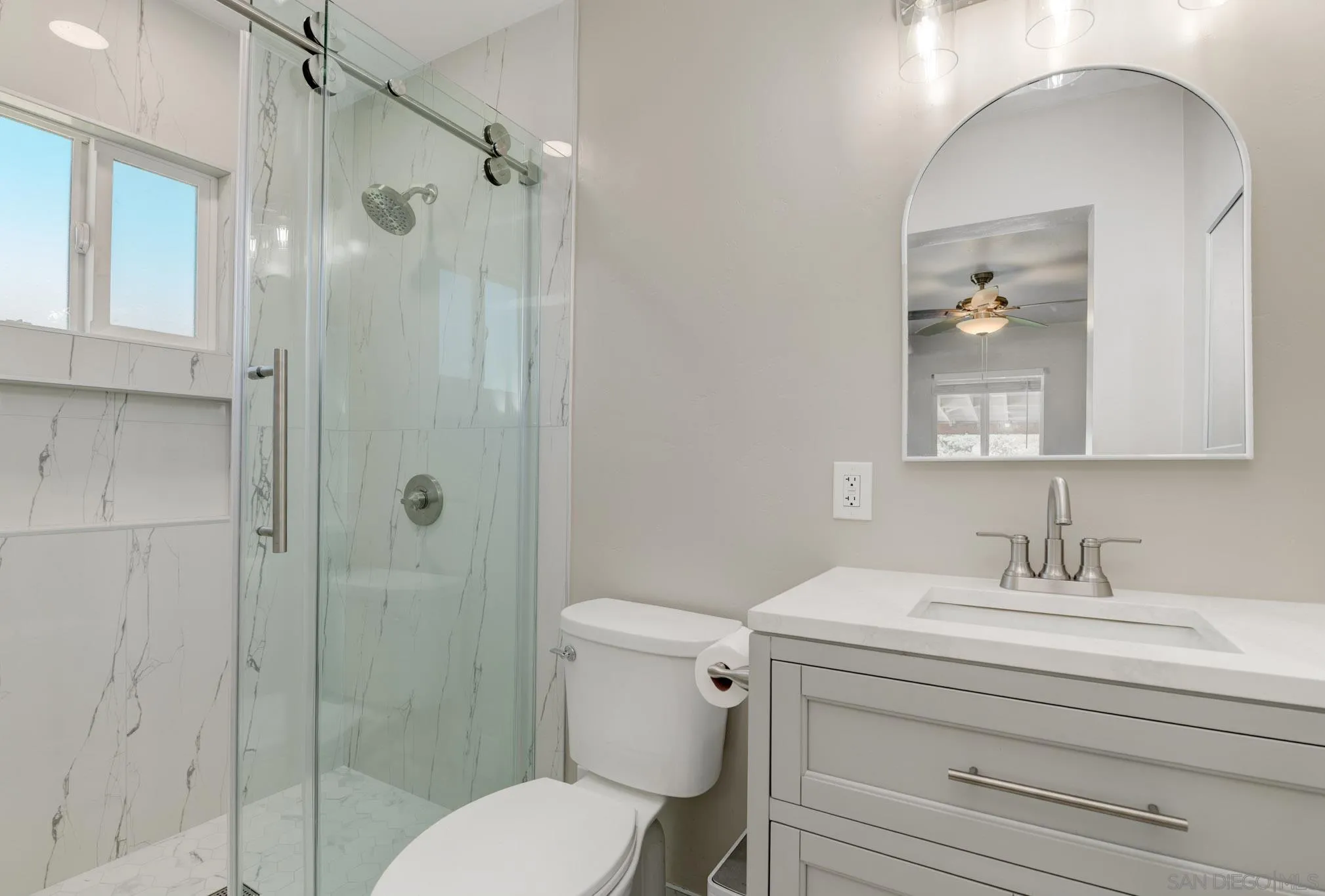 https://cdn.realtyfeed.com/cdn/127/260020805/3a96728aac3950dab0b3b3d186c57336.webp