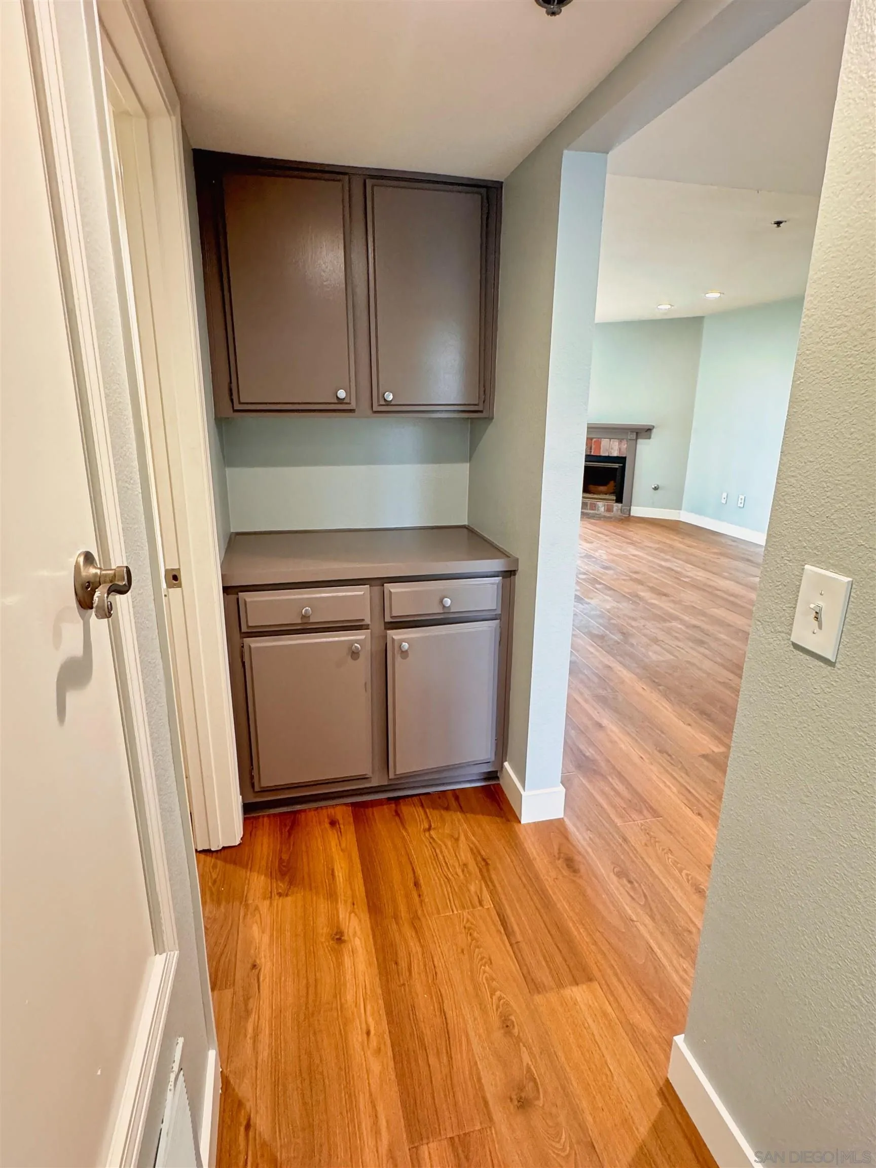 https://cdn.realtyfeed.com/cdn/127/260020813/1136703839d0e8f80524e02de6d0fef0.webp