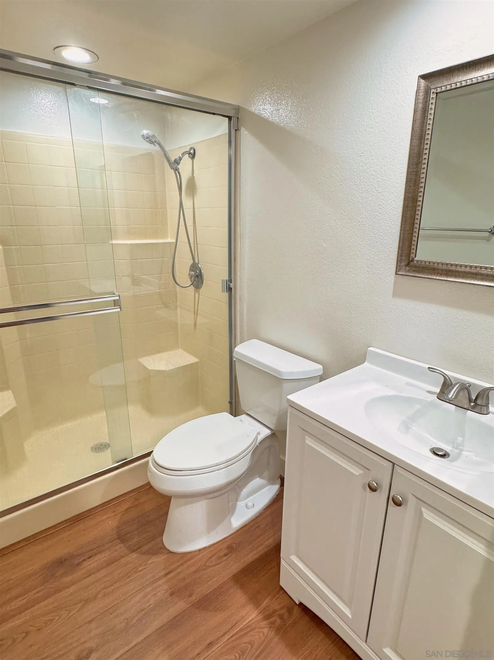 https://cdn.realtyfeed.com/cdn/127/260020813/7a75cef2afa510143a87a44c34c8dcde.webp