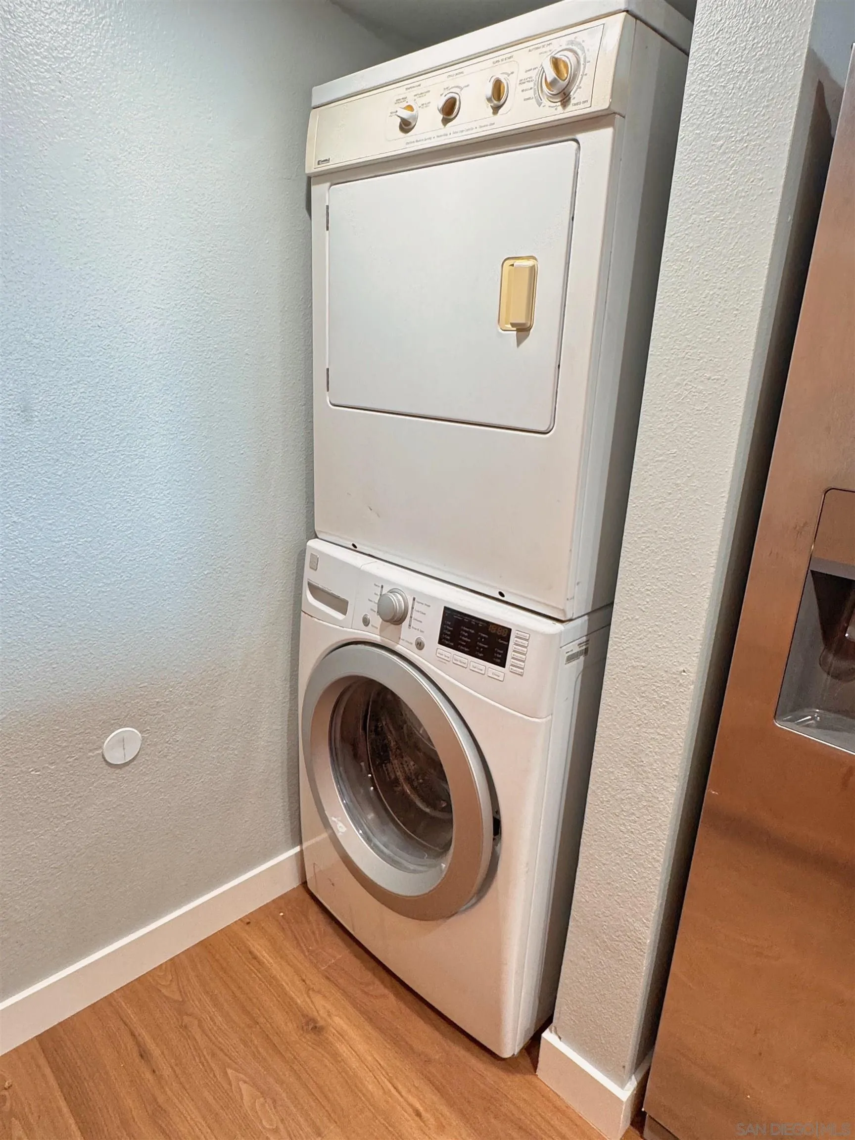 https://cdn.realtyfeed.com/cdn/127/260020813/923b21a463e9c52b04a949934ae7d10a.webp