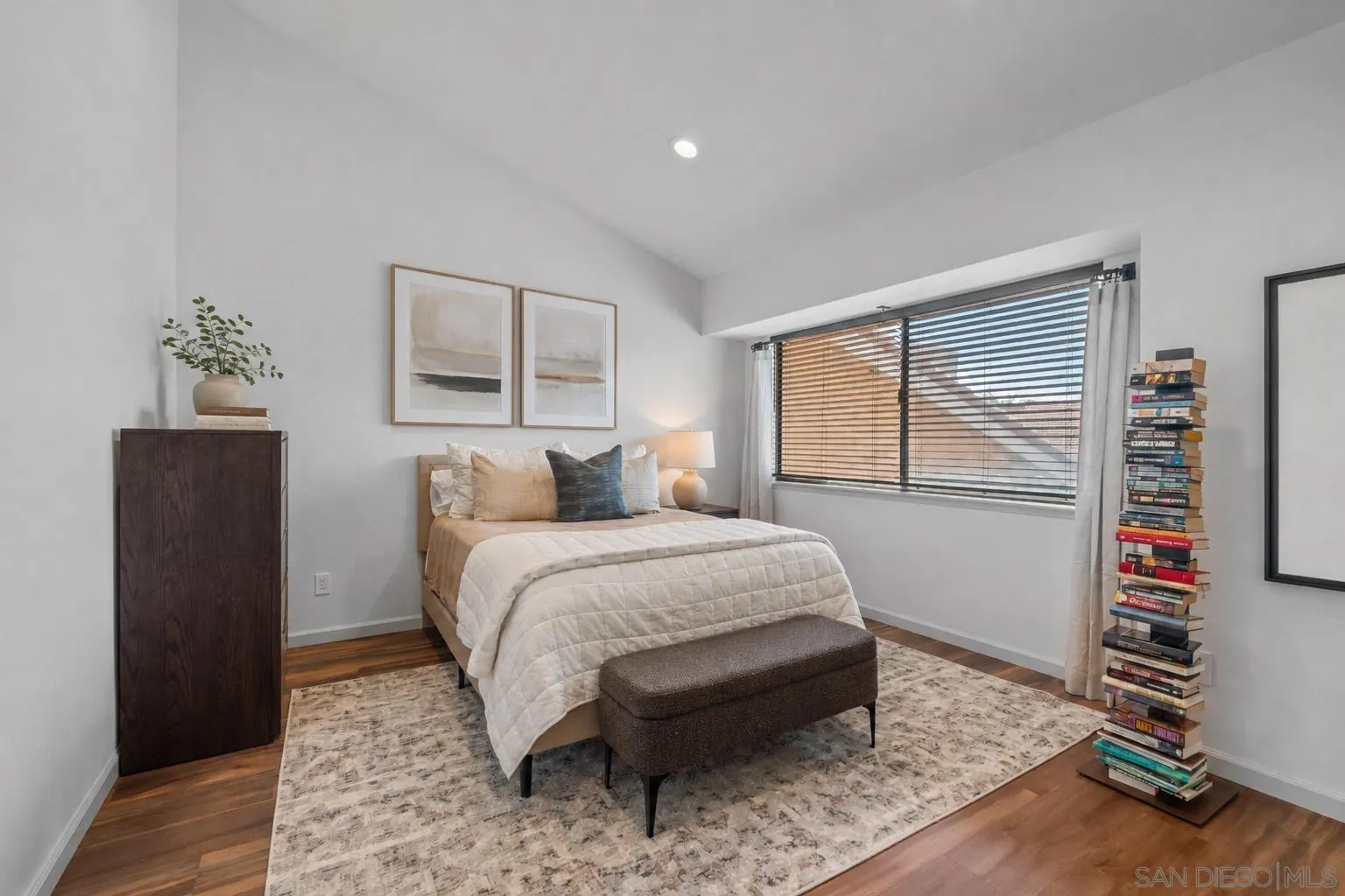 https://cdn.realtyfeed.com/cdn/127/260020814/6af67582c1449d3b7a3547f6264c99f9.webp