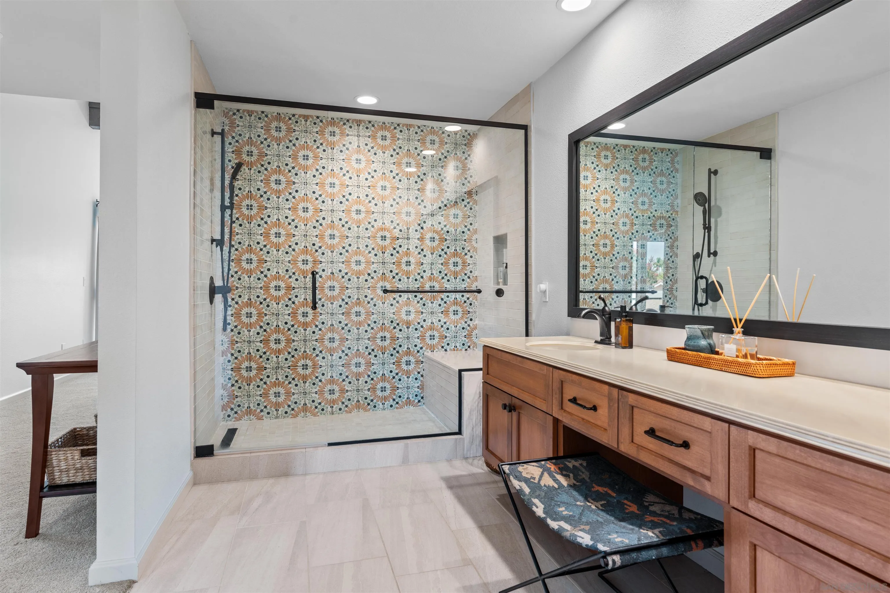 https://cdn.realtyfeed.com/cdn/127/260020814/7917e74dc7584592d563eb2abe2c745a.webp