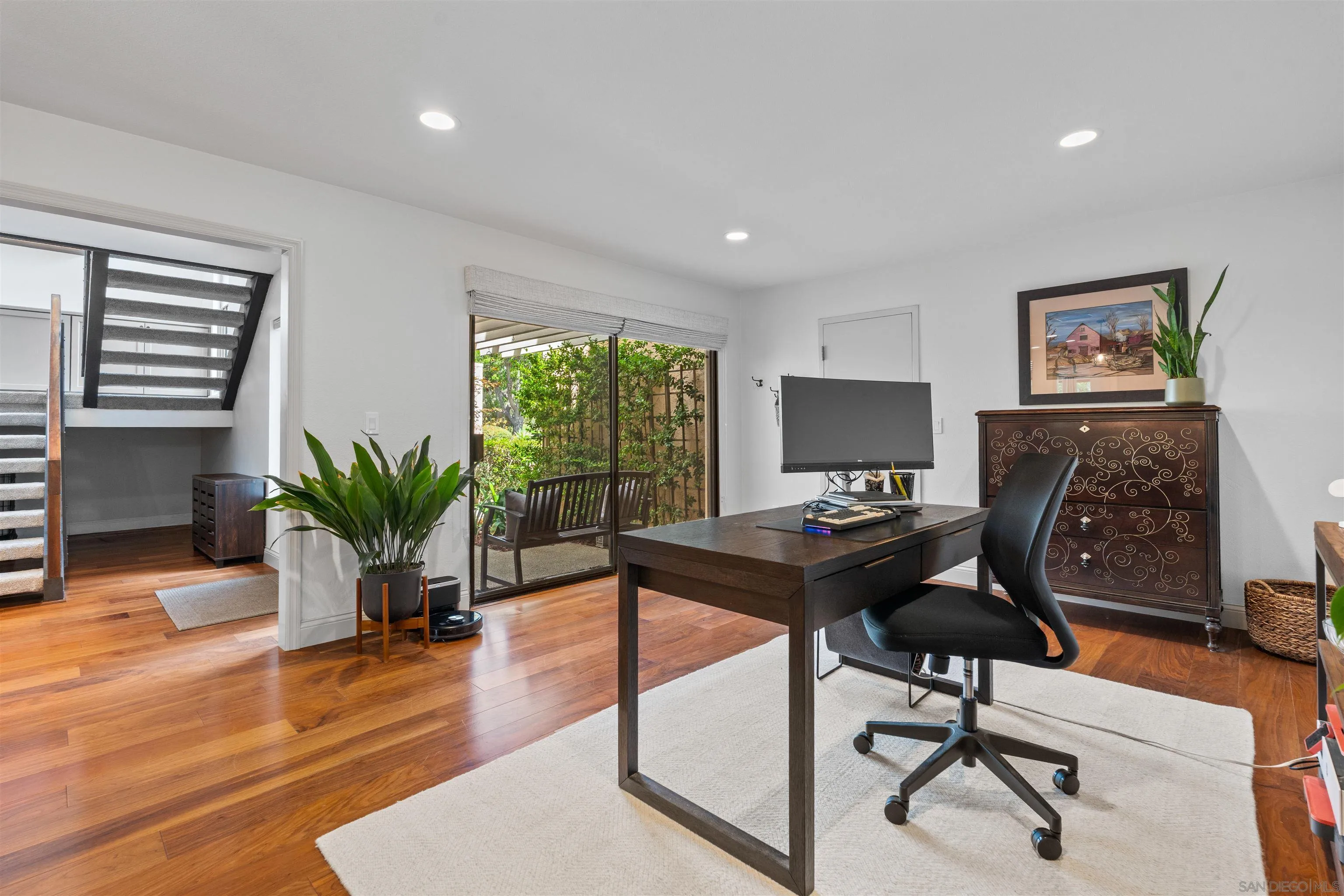 https://cdn.realtyfeed.com/cdn/127/260020814/7d041ddb2edb9e7d9365790ff6684d82.webp