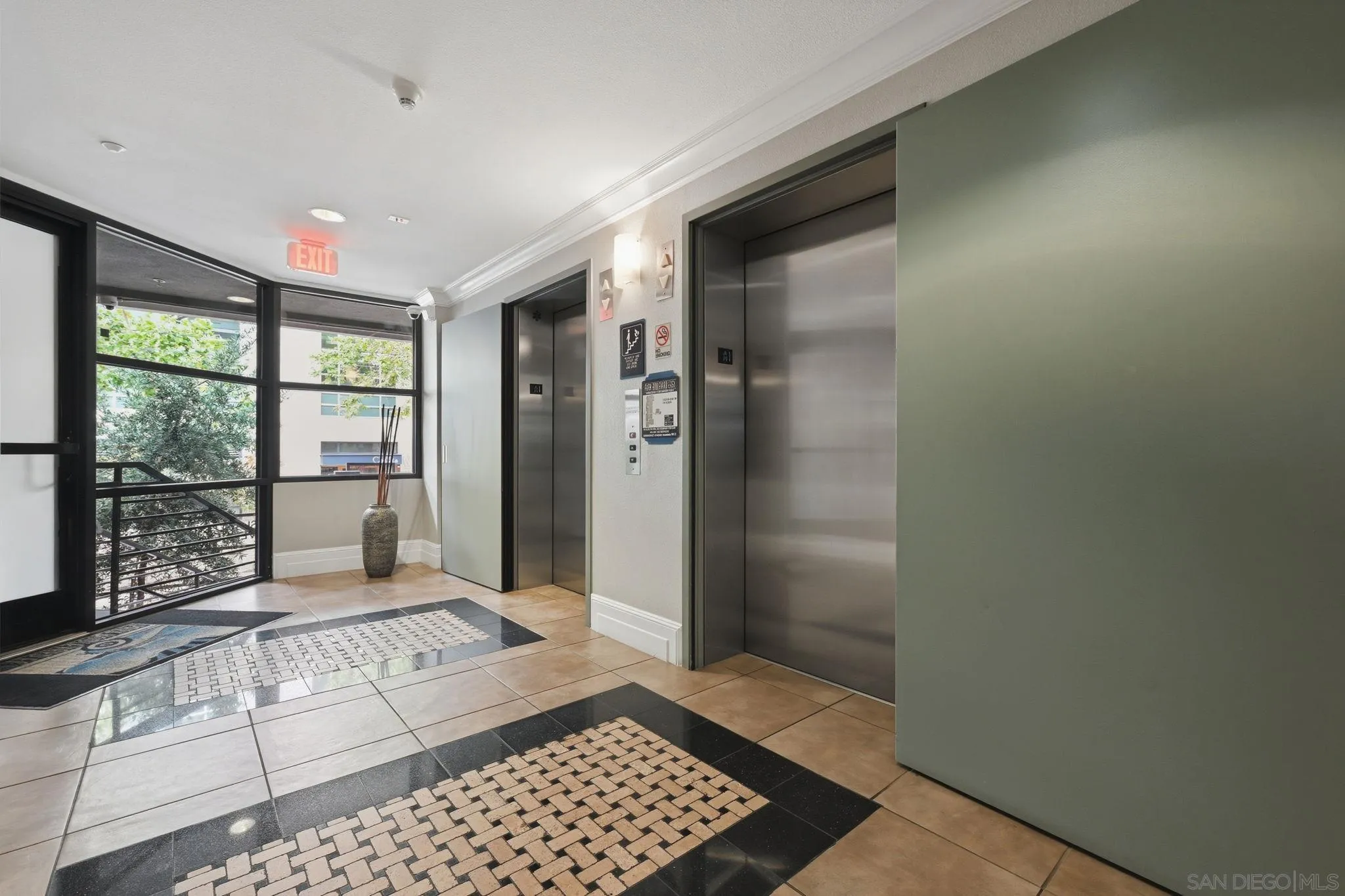https://cdn.realtyfeed.com/cdn/127/260020820/039347db4216b119b52a1c07c37952ab.webp
