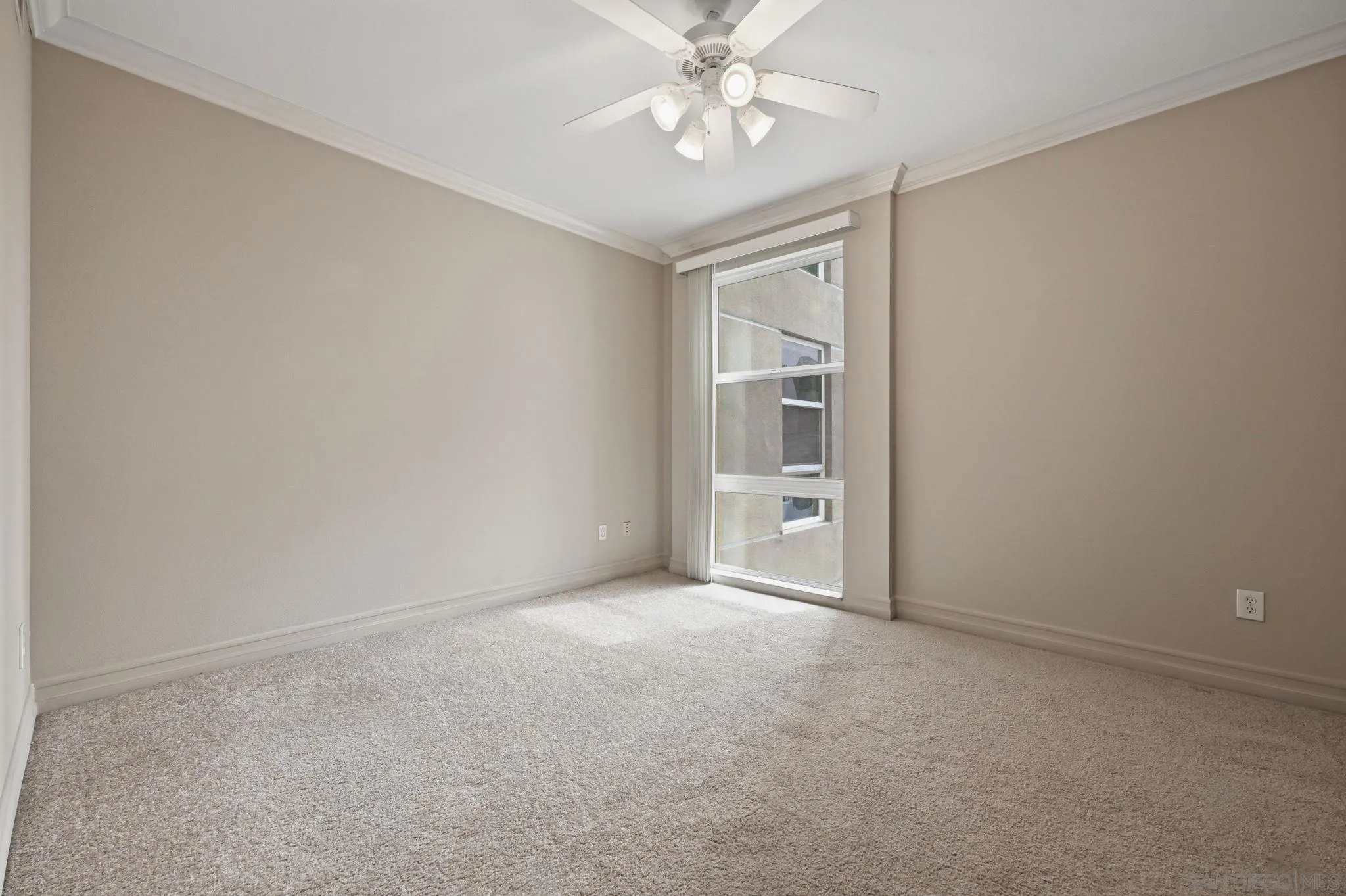 https://cdn.realtyfeed.com/cdn/127/260020820/161c078691b774687aa45baaf01c8e0f.webp