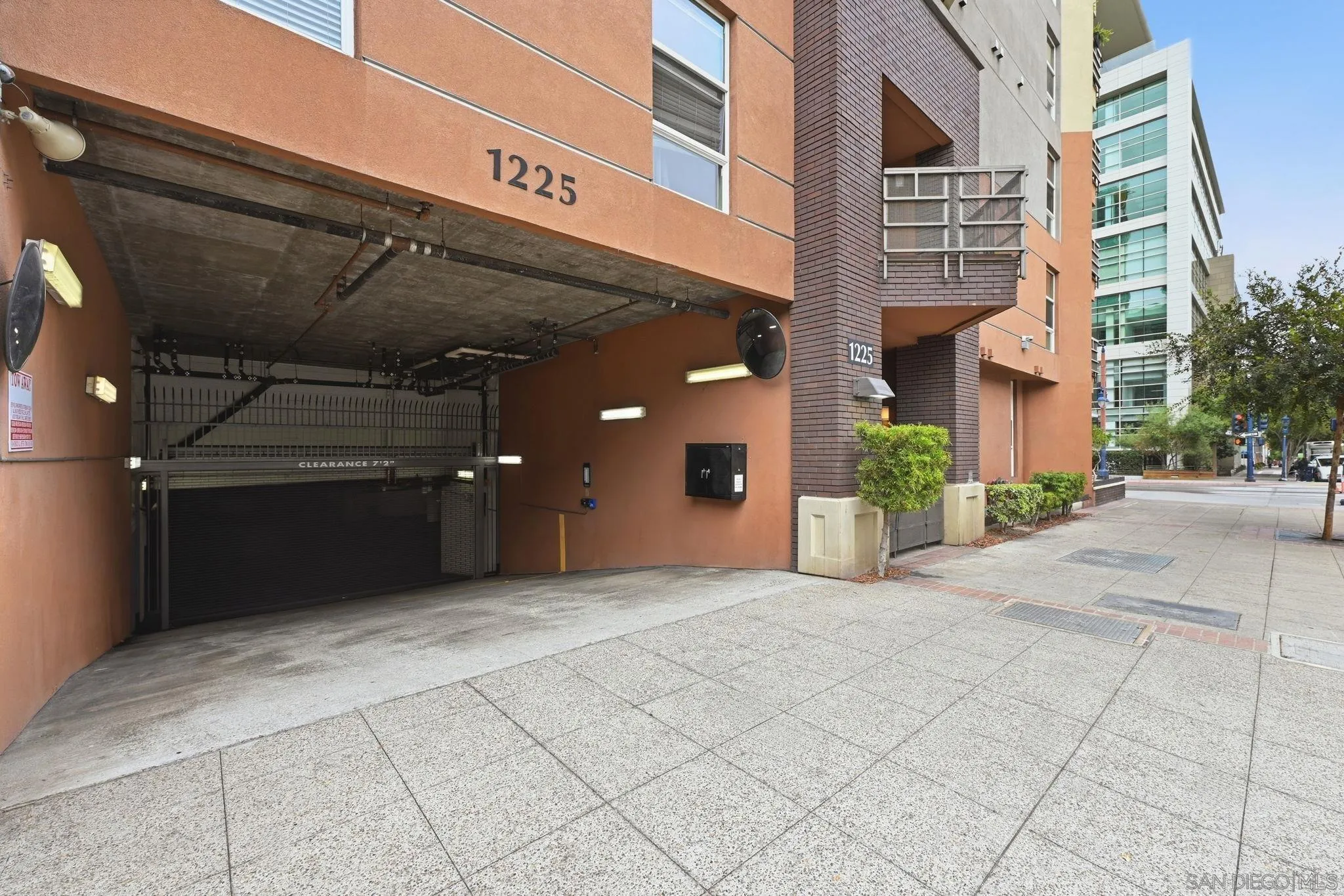 https://cdn.realtyfeed.com/cdn/127/260020820/7f0a77953b106cd26e252e35ca938d9d.webp