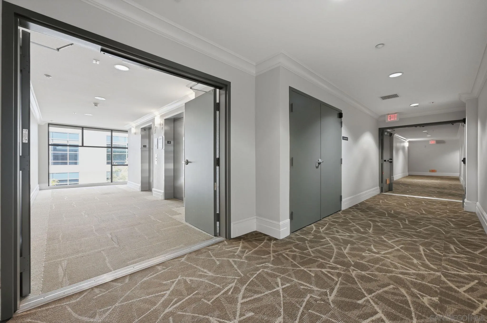 https://cdn.realtyfeed.com/cdn/127/260020820/f57dbbaf05ca33ad5497d201d13455ba.webp