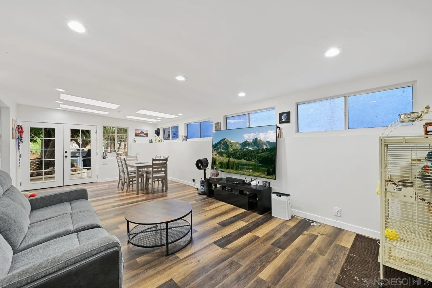 402 Silverbrook Dr., El Cajon, CA 92019 - Photo 5 of 24, El Cajon, CA