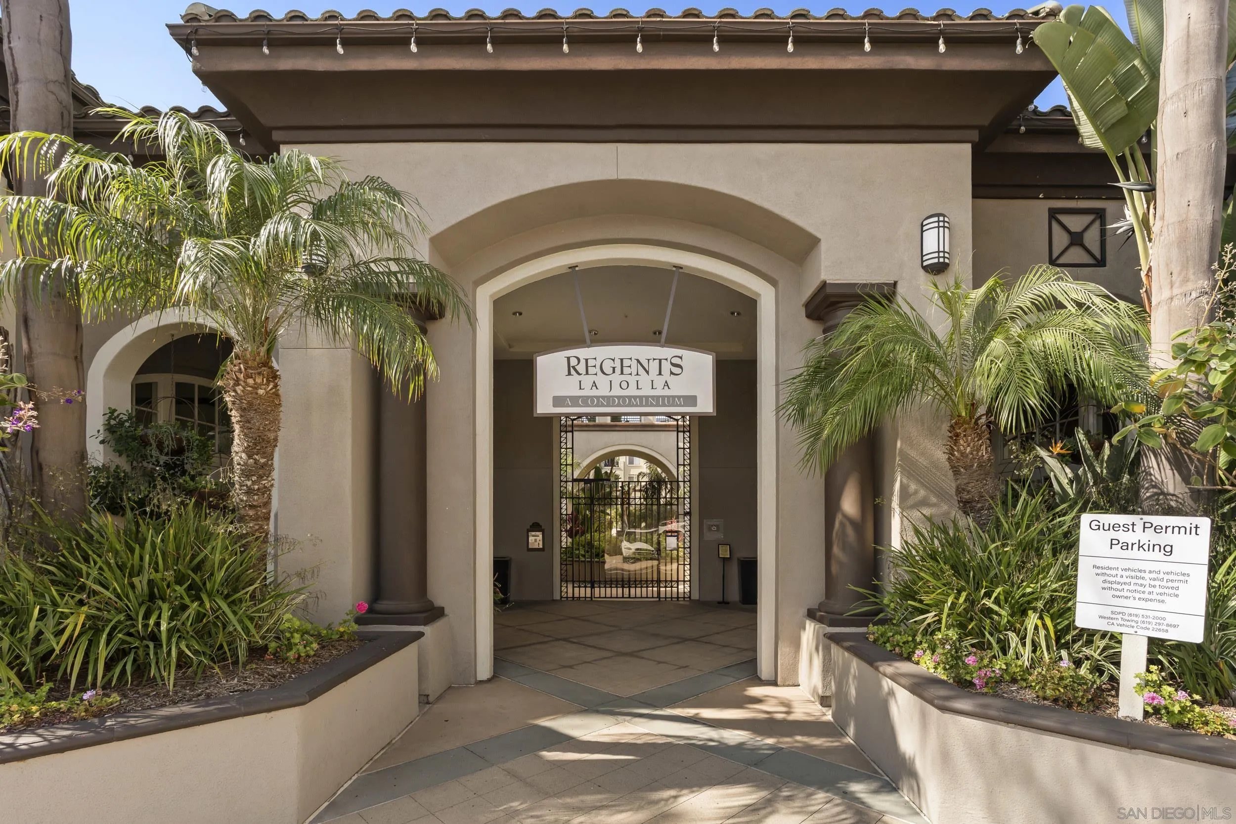 9263 Regents Rd Unit B204, La Jolla, CA 92037 - Main photo, La Jolla, CA