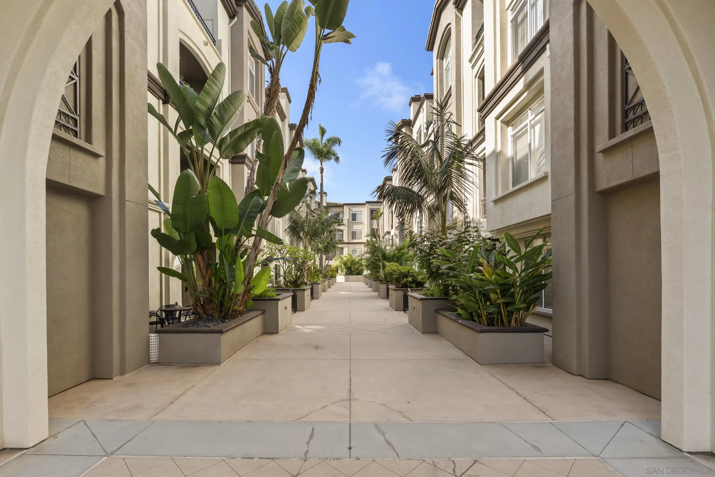 9263 Regents Rd Unit B204, La Jolla, CA 92037 - Photo 2 of 16, La Jolla, CA